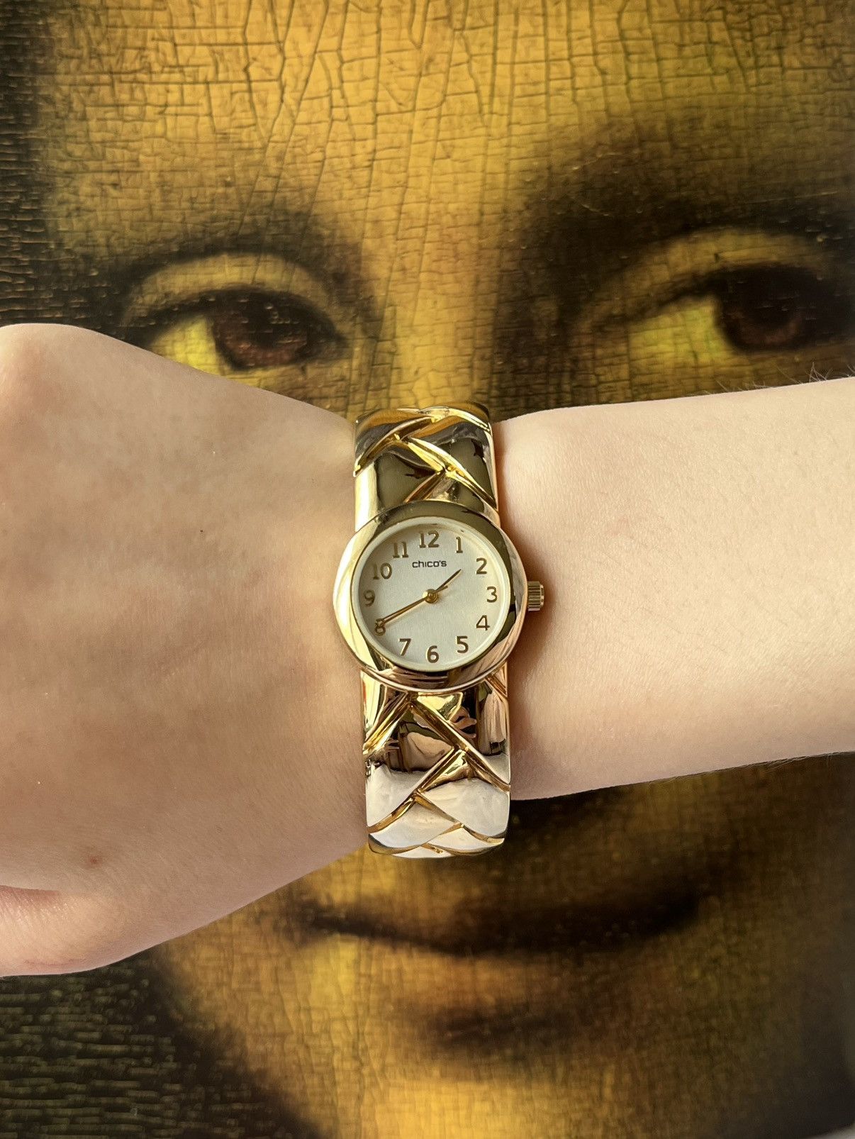 Jewelry Chicos Elegant Watch with Gold Woven Bracelet Size ONE SIZE - 1 Thumbnail