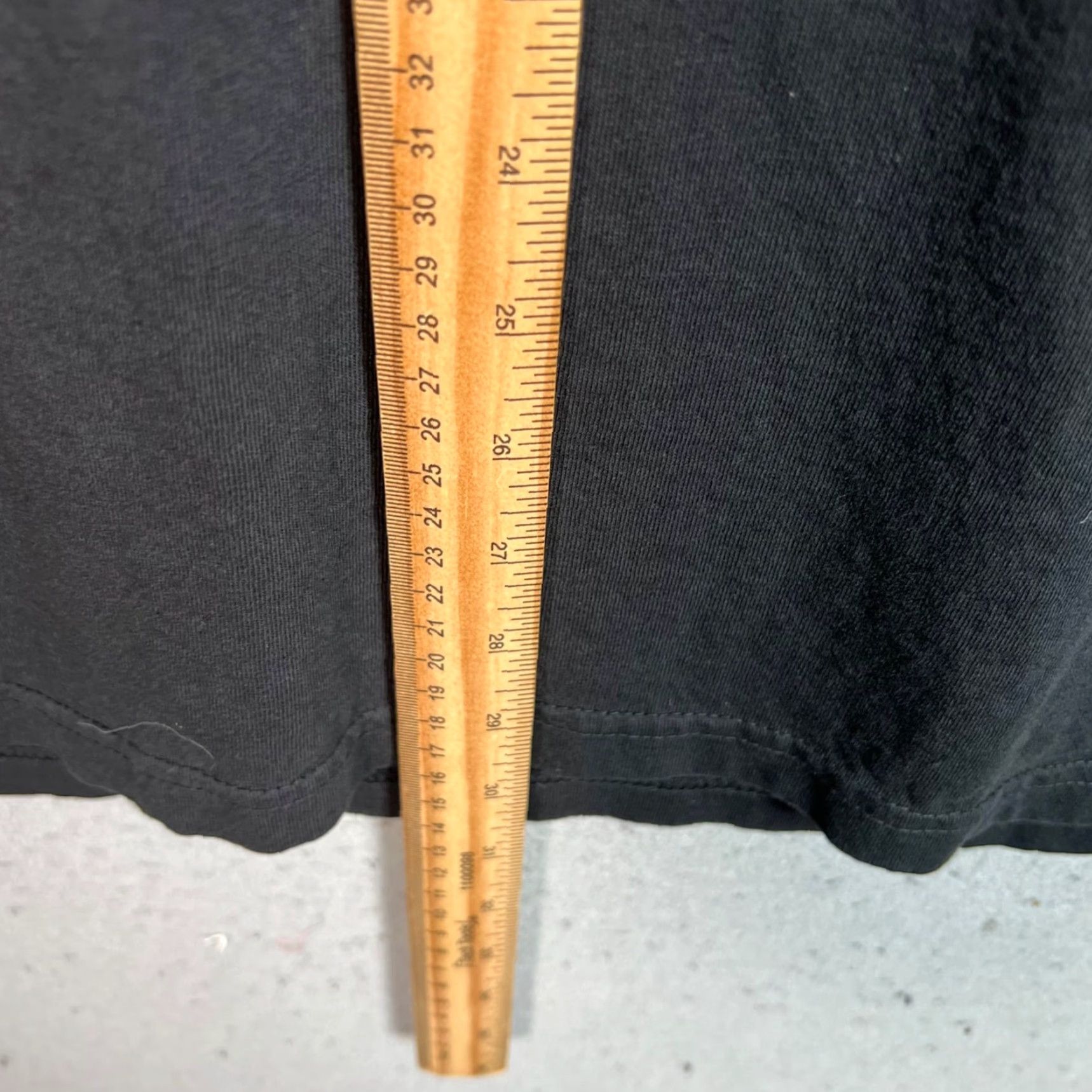 Vintage VINTAGE Biloxi Mens XL Black Graphic T Shirt Streetwear Shirt Mens XL Black Biloxi Graphic T Shirt Streetwear 90s Size US XL / EU 56 / 4 - 6 Thumbnail
