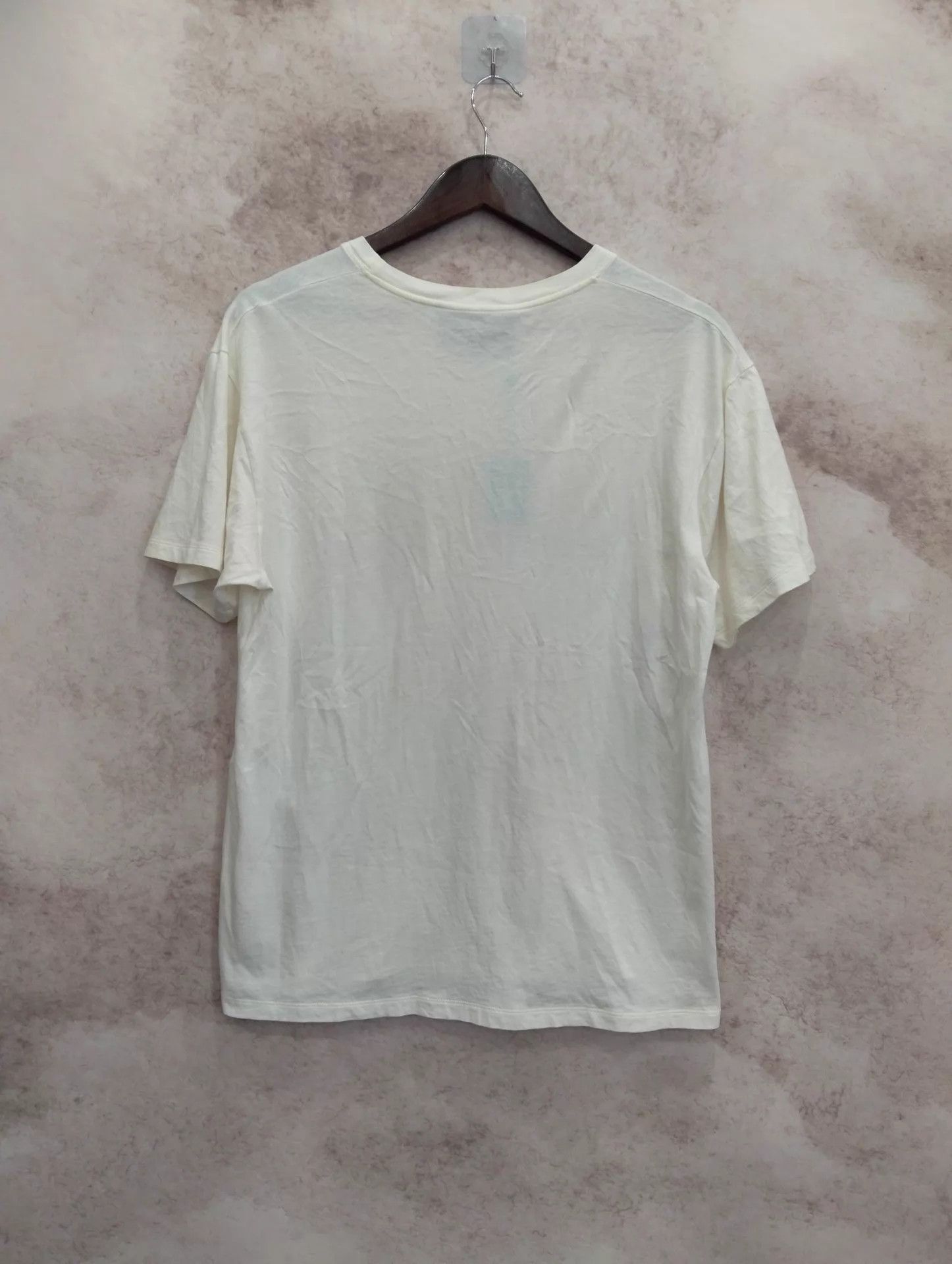 Gucci GUCCI logo crewneck apple print short sleeve T-shirt M Size US M / EU 48-50 / 2 - 2 Thumbnail