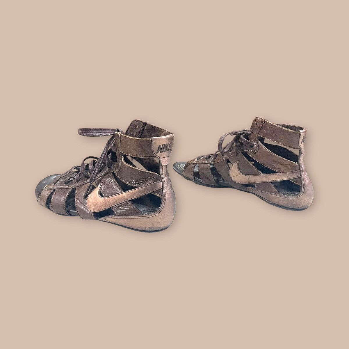 Nike NIKE WMNS GLADIATOR SANDALS Size US 6 / EU 39 - 3 Thumbnail