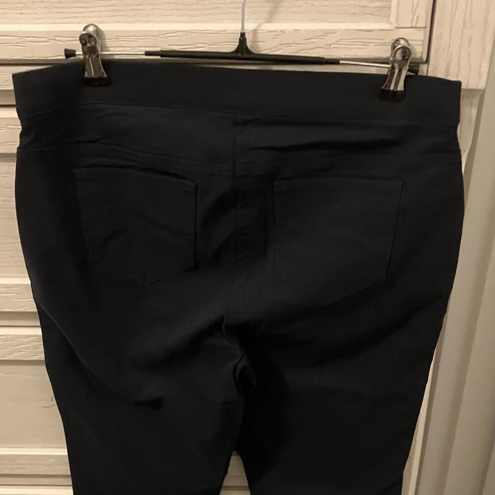 Other NWOT Rafaella Black Straight Leg Women's Pants Size 30" / US 8 / IT 44 - 6 Thumbnail
