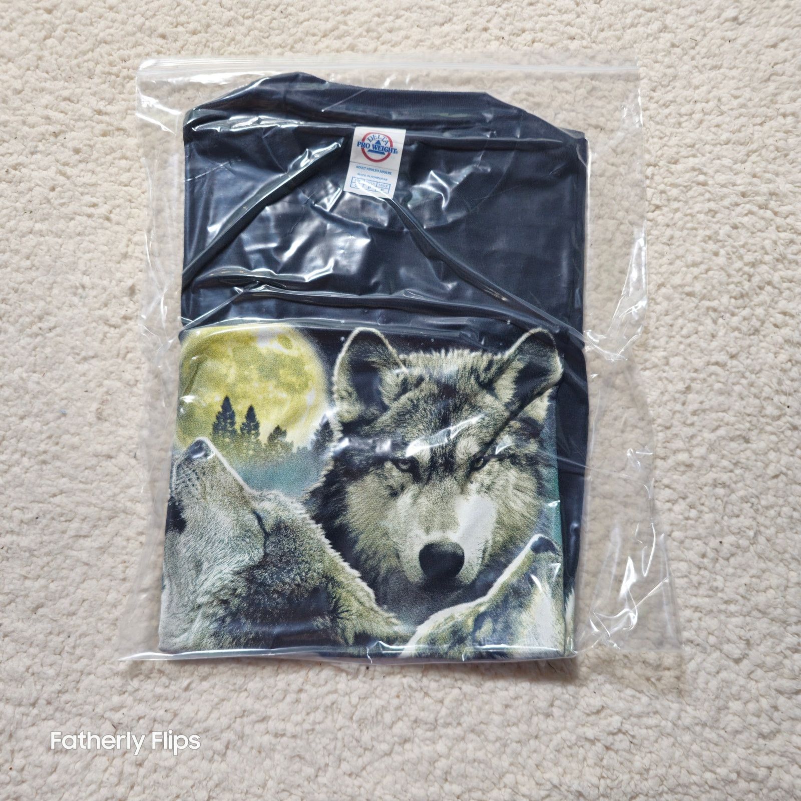 Delta Three Wolf Moon Graphic T-Shirt Black Howling Wolves Small Size US S / EU 44-46 / 1 - 7 Thumbnail