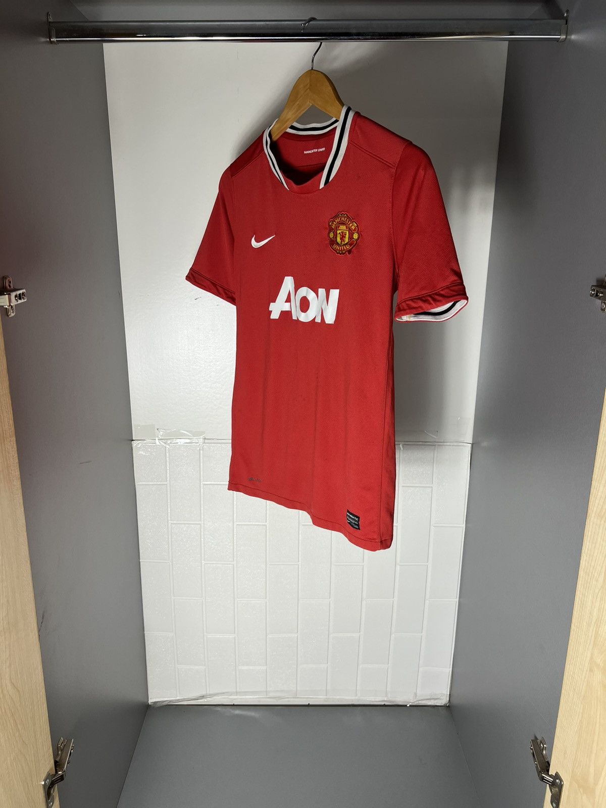Nike VINTAGE NIKE FC MANCHESTER UNITED ENGLAND SOCCER JERSEY Y2K Size US S / EU 44-46 / 1 - 17 Thumbnail