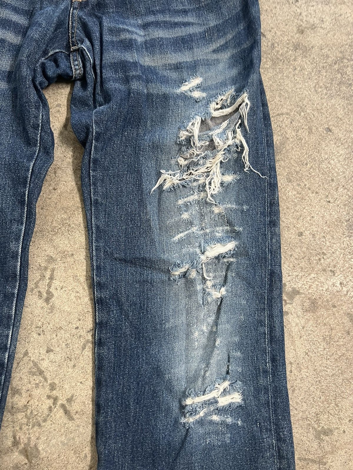 Japanese Brand 30x33 rare Y2K Japanese brand distressed denim jeans Size US 30 / EU 46 - 3 Thumbnail