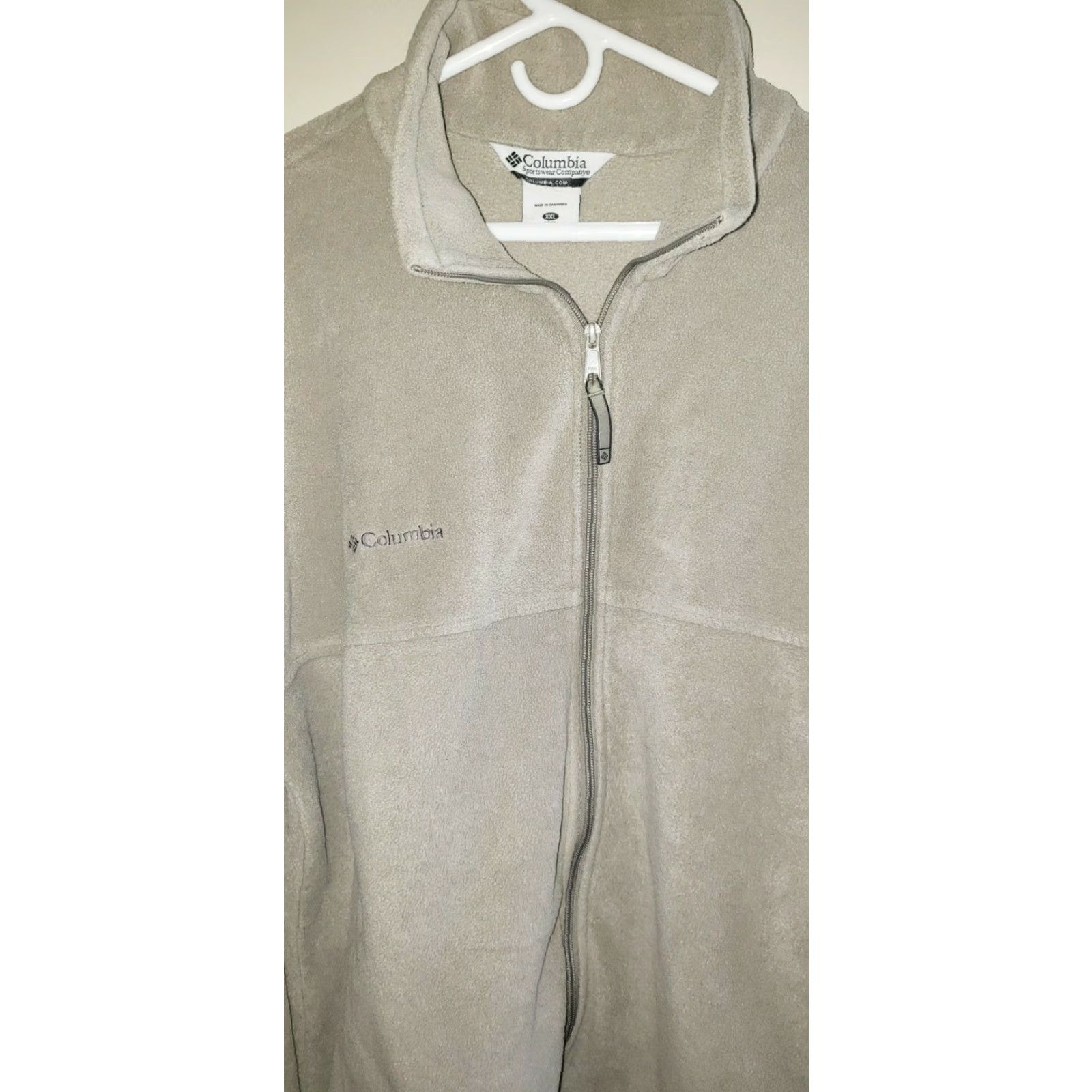 Vintage Men's Columbia Fleece Jacket 2XL Beige Full Zip Pockets Jacket Men 2XL Outdoor Fall Winter Zip Pockets Size US XXL / EU 58 / 5 - 5 Thumbnail