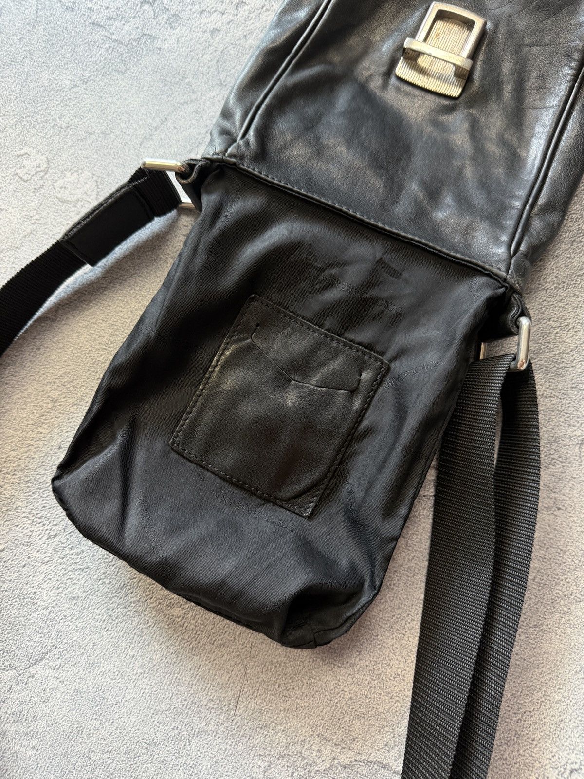 Dolce & Gabbana Dolce & Gabbana Leather Messenger Bag/D&G Zip Shoulder Bag Size ONE SIZE - 15 Thumbnail