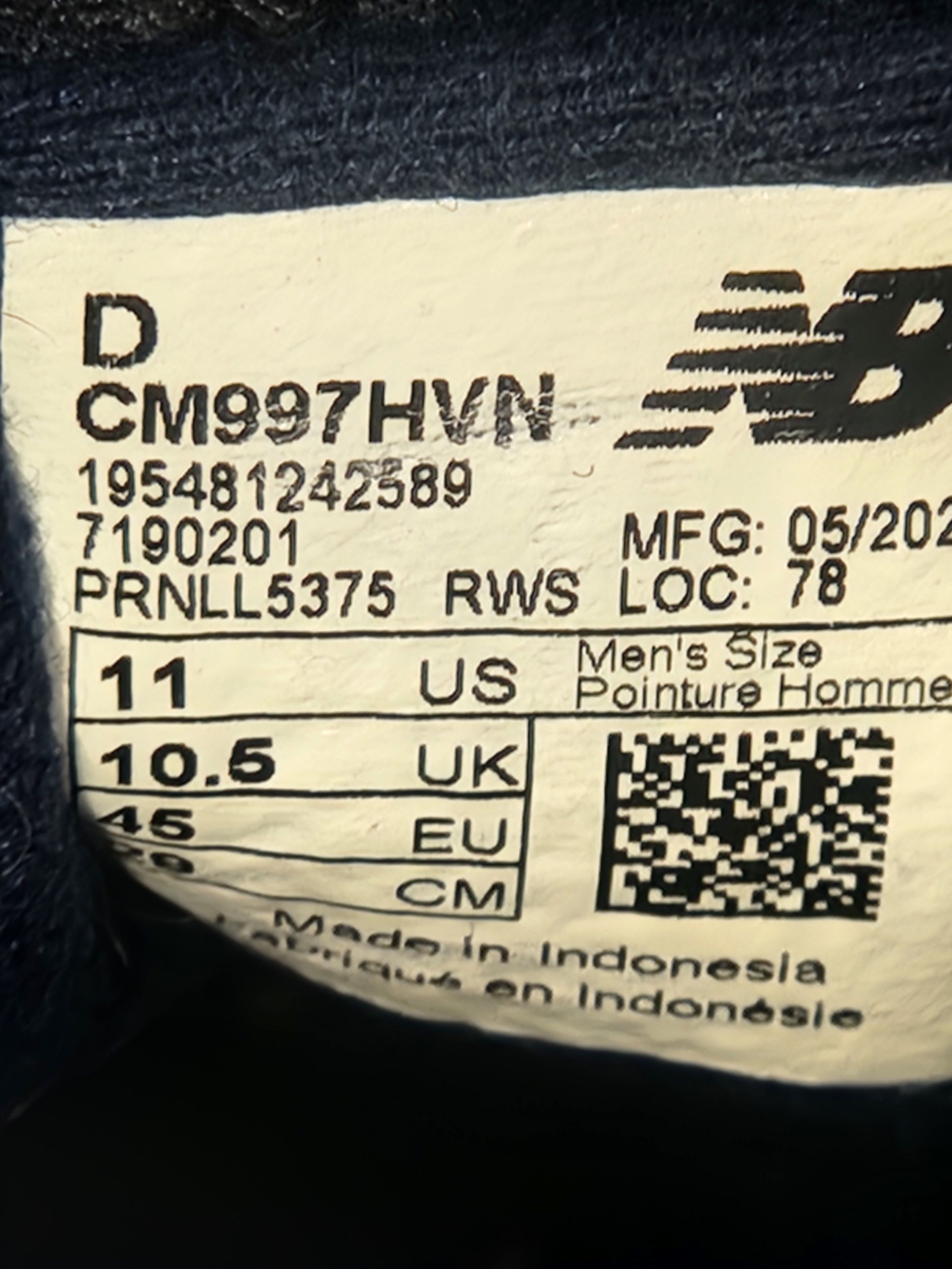 New Balance CM997HVN SPRUCE GOLD BODEGA Size US 11 / EU 44 - 12 Thumbnail
