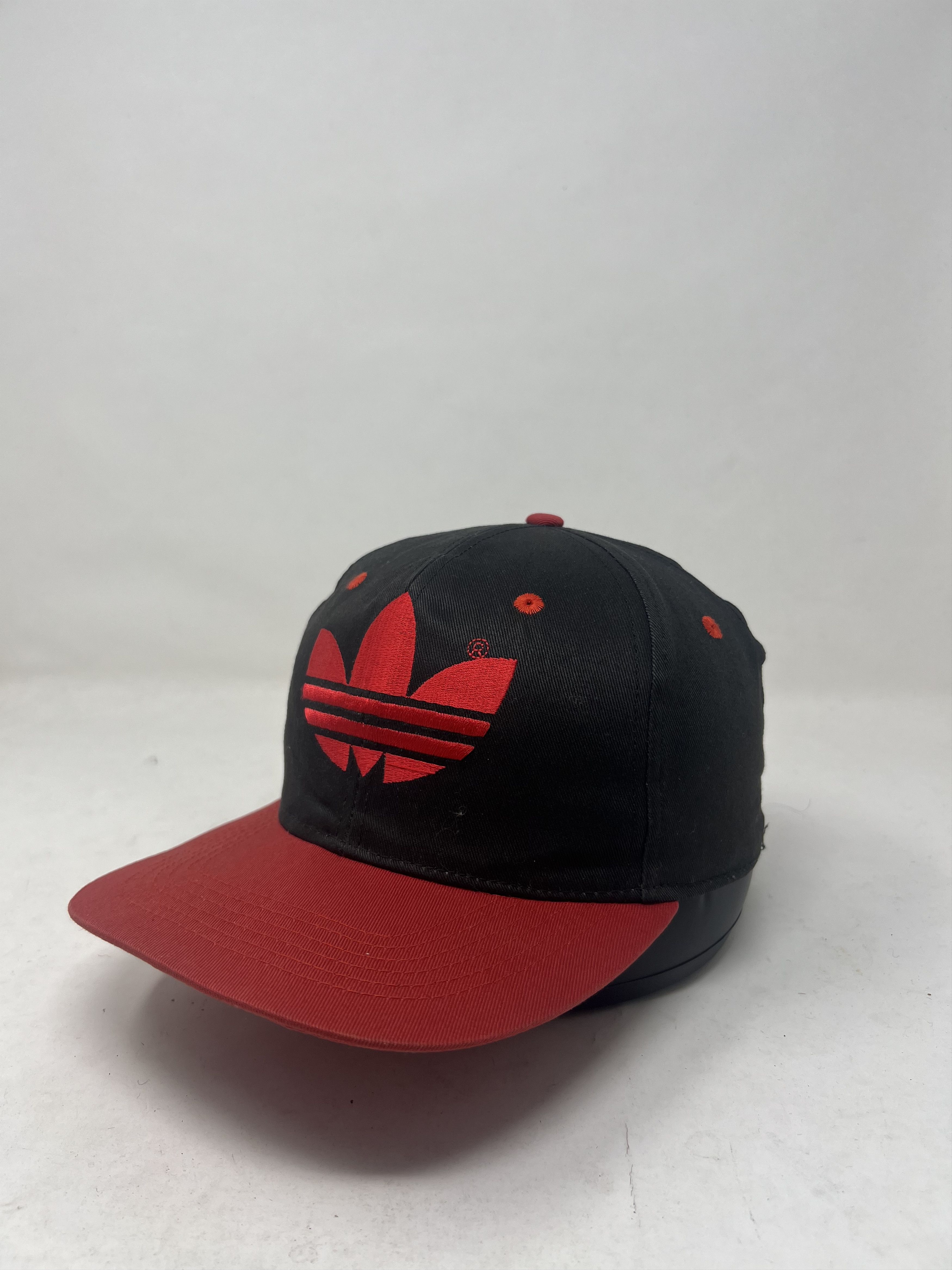 Adidas Vintage Adidas Block Hat Size ONE SIZE - 1 Thumbnail
