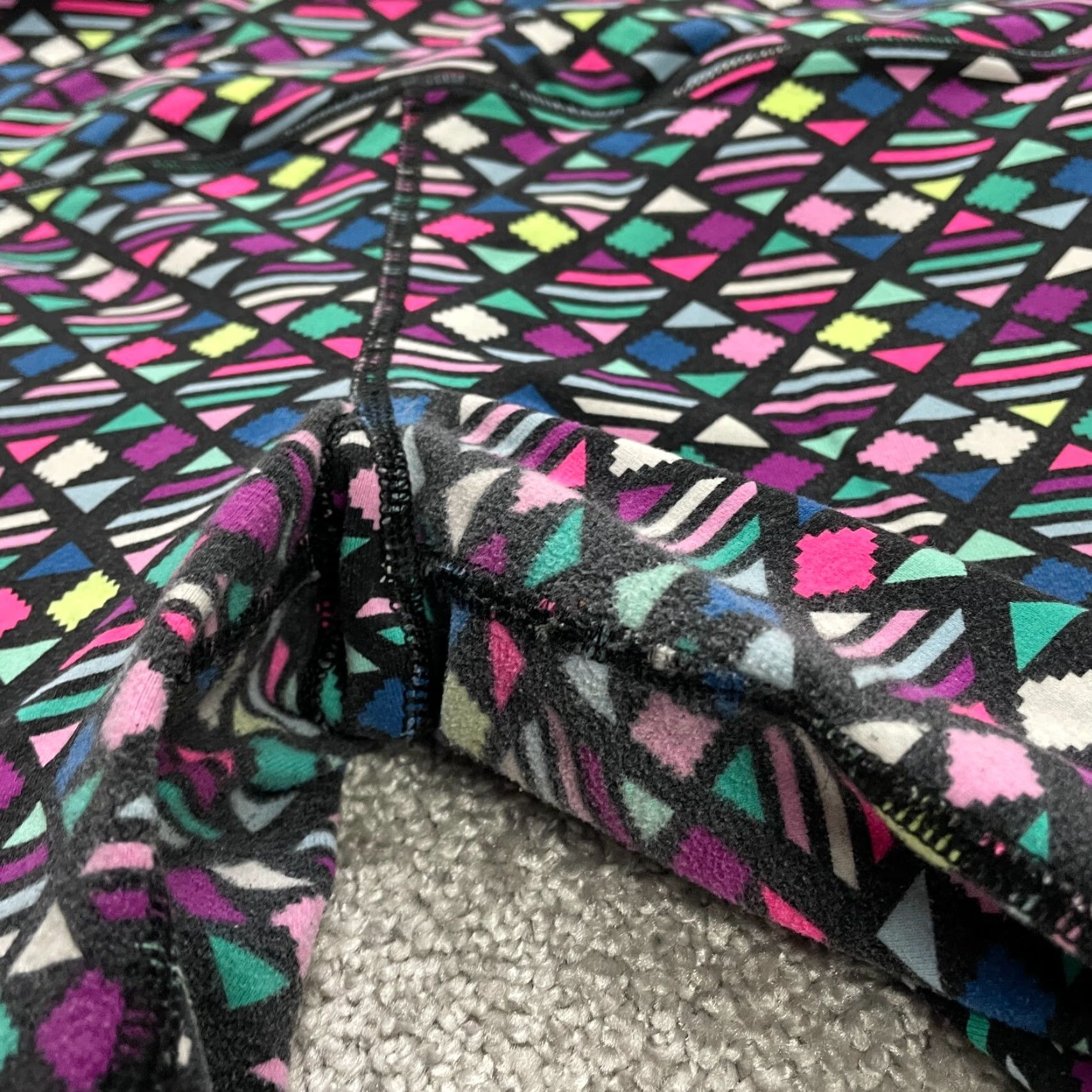 Victoria's Secret Victoria's Secret Leggings Cropped Womens Multicolor Geometric Active Gym 29x21 Size 29" - 5 Thumbnail