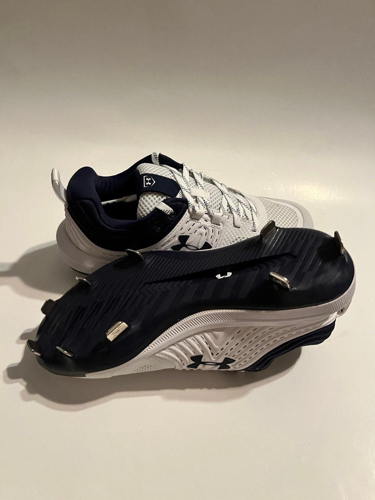 Under Armour Under Armour Women's UA Glyde ST Softball Cleats 5.5 White Size ONE SIZE - 4 Thumbnail