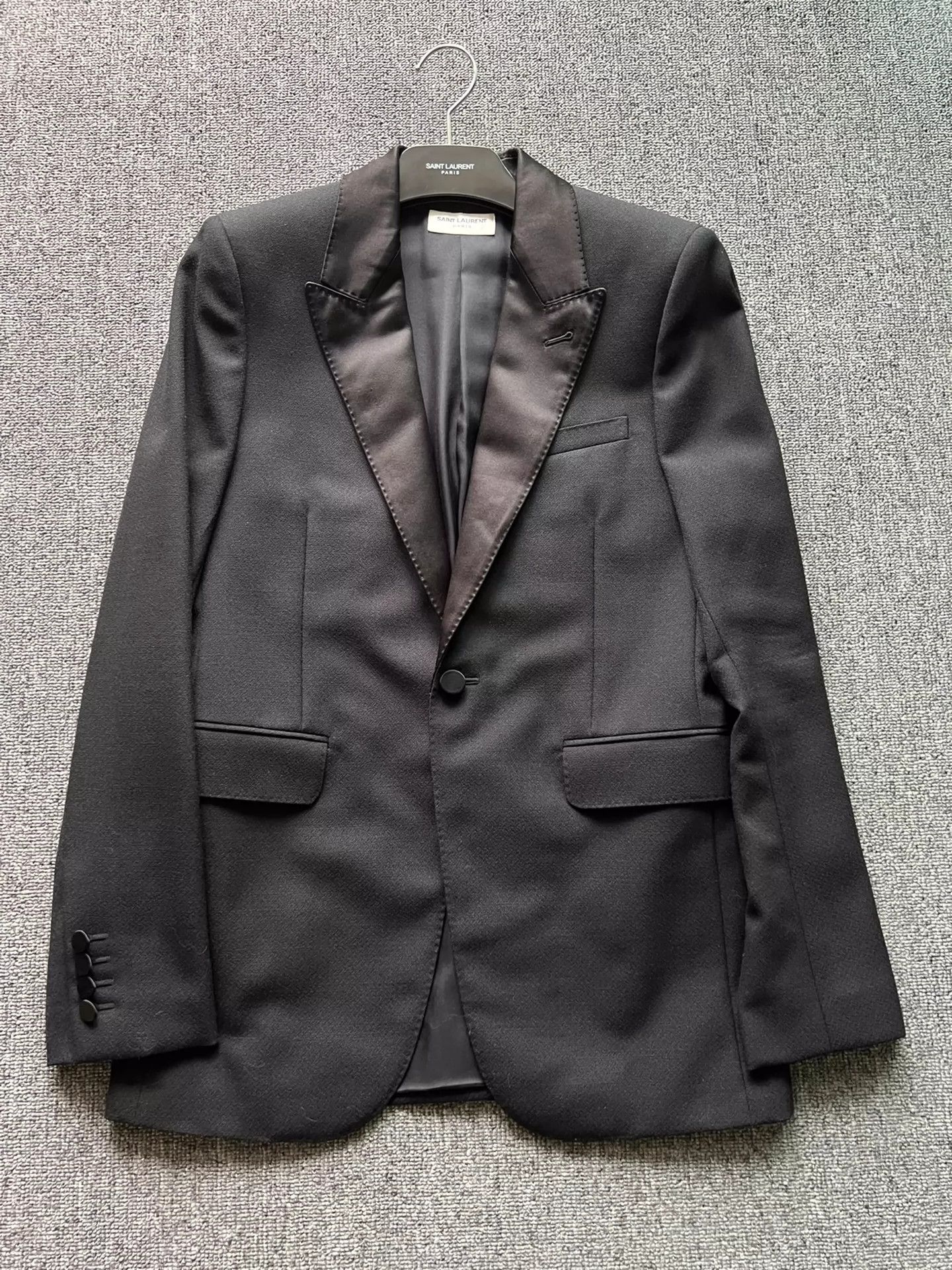 Saint Laurent Paris Saint Laurent Paris 16fw autumn and winter Daming line sword collar jacket Size US S / EU 44-46 / 1 - 1 Thumbnail