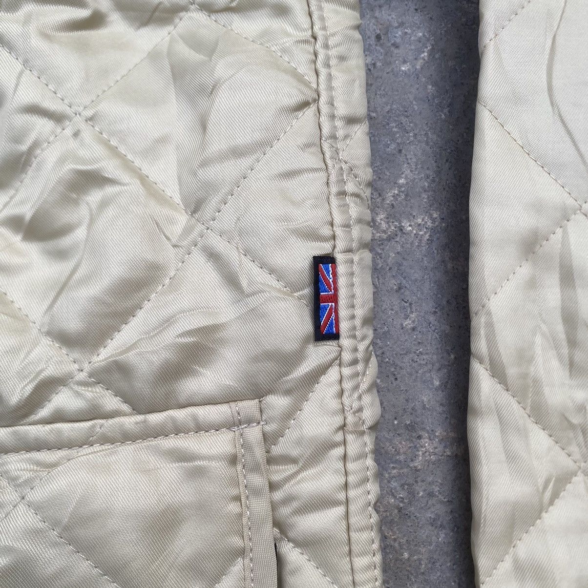Belstaff Vintage Belstaff Quilted Light Jacket Size US L / EU 52-54 / 3 - 5 Thumbnail