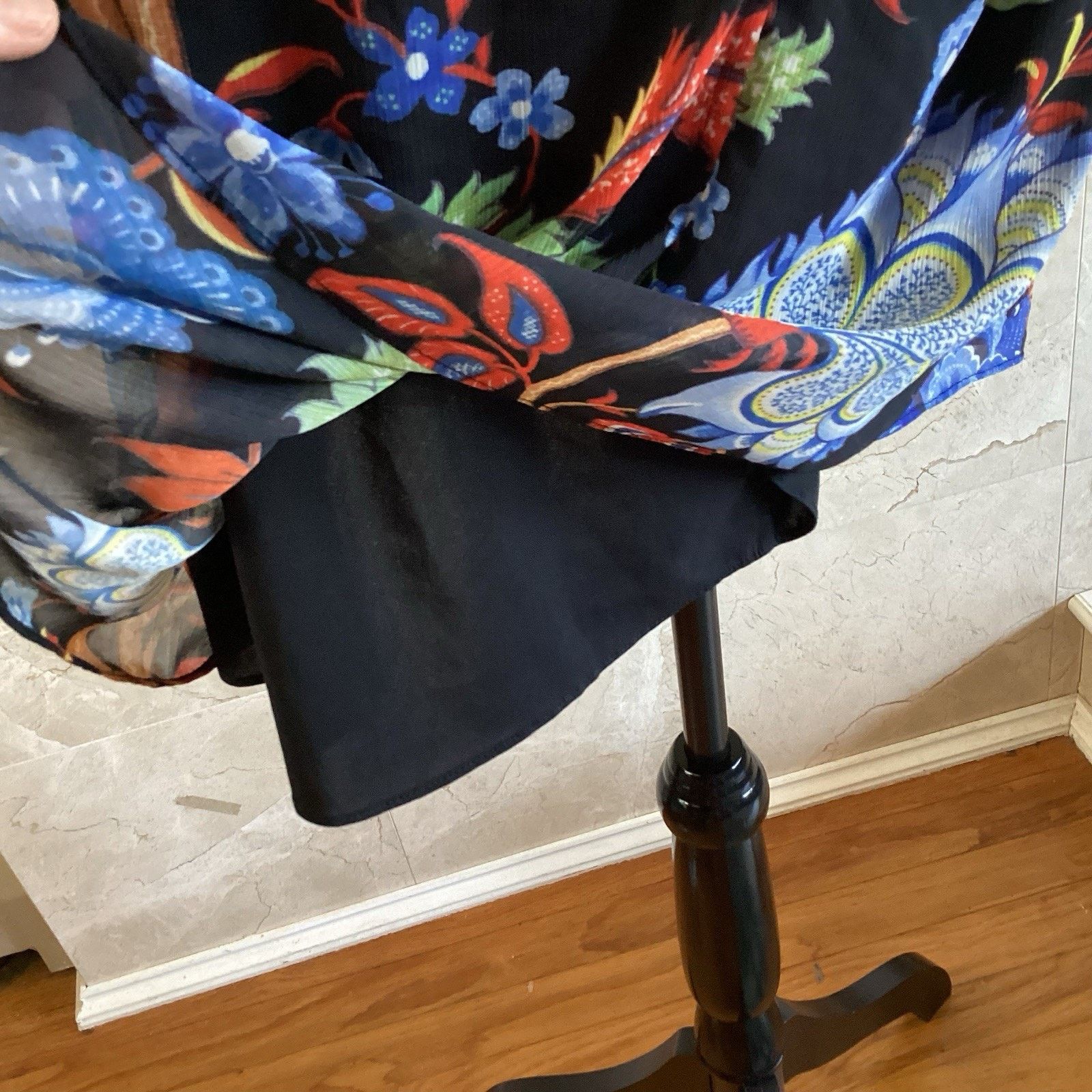 Alice + Olivia Alice + Olivia Cay Alder Floral Mini Dress Size 4 Black Fall Size S / US 4 / IT 40 - 12 Thumbnail
