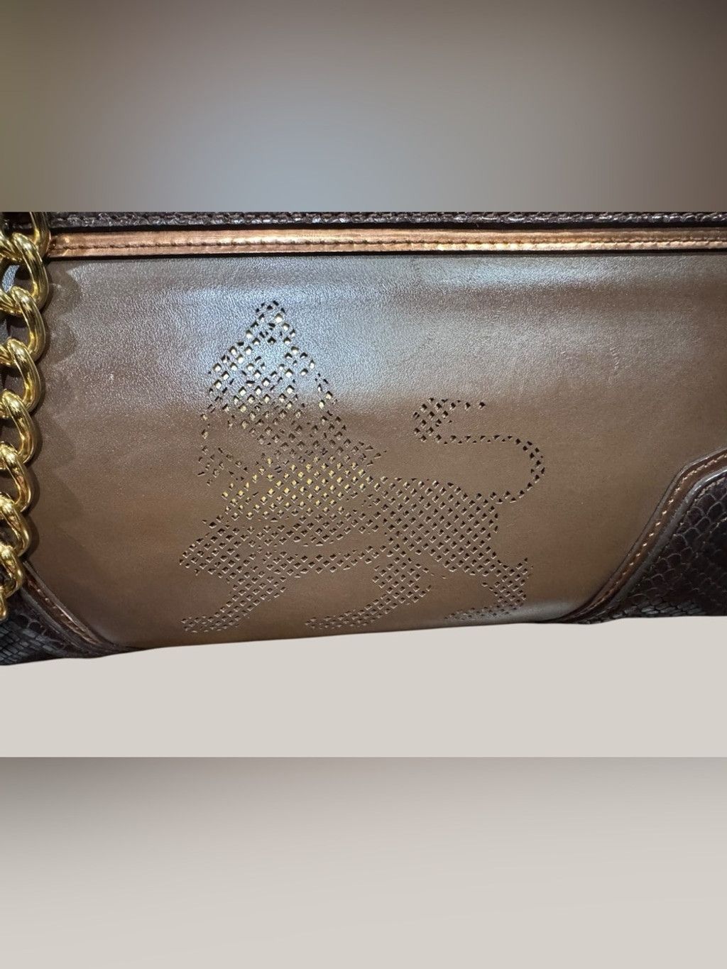 MCM MCM Munich Lion’s Crest Limited Edition Shoulder Bag Size ONE SIZE - 4 Thumbnail