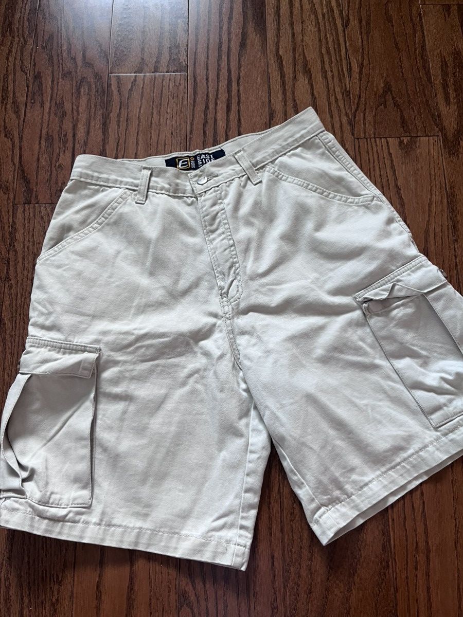 Vintage Vintage East Side 90’s Baggy Tan Beige Cargo Shorts Size US 31 - 4 Thumbnail