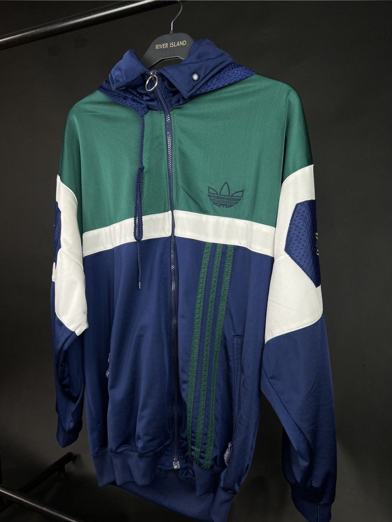 Adidas × Vintage Vintage 80s Adidas Jacket Tracksiut Navy Blue Jacket Size US L / EU 52-54 / 3 - 3 Thumbnail