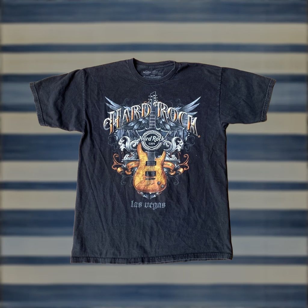 Hard Rock Cafe VINTAGE Hard Rock Cafe T-Shirt Large Mens Brown Cotton Graphic Print Grunge Y2K Las Vegas Guitar Wings 90s Theme Size US L / EU 52-54 / 3 - 1 Thumbnail