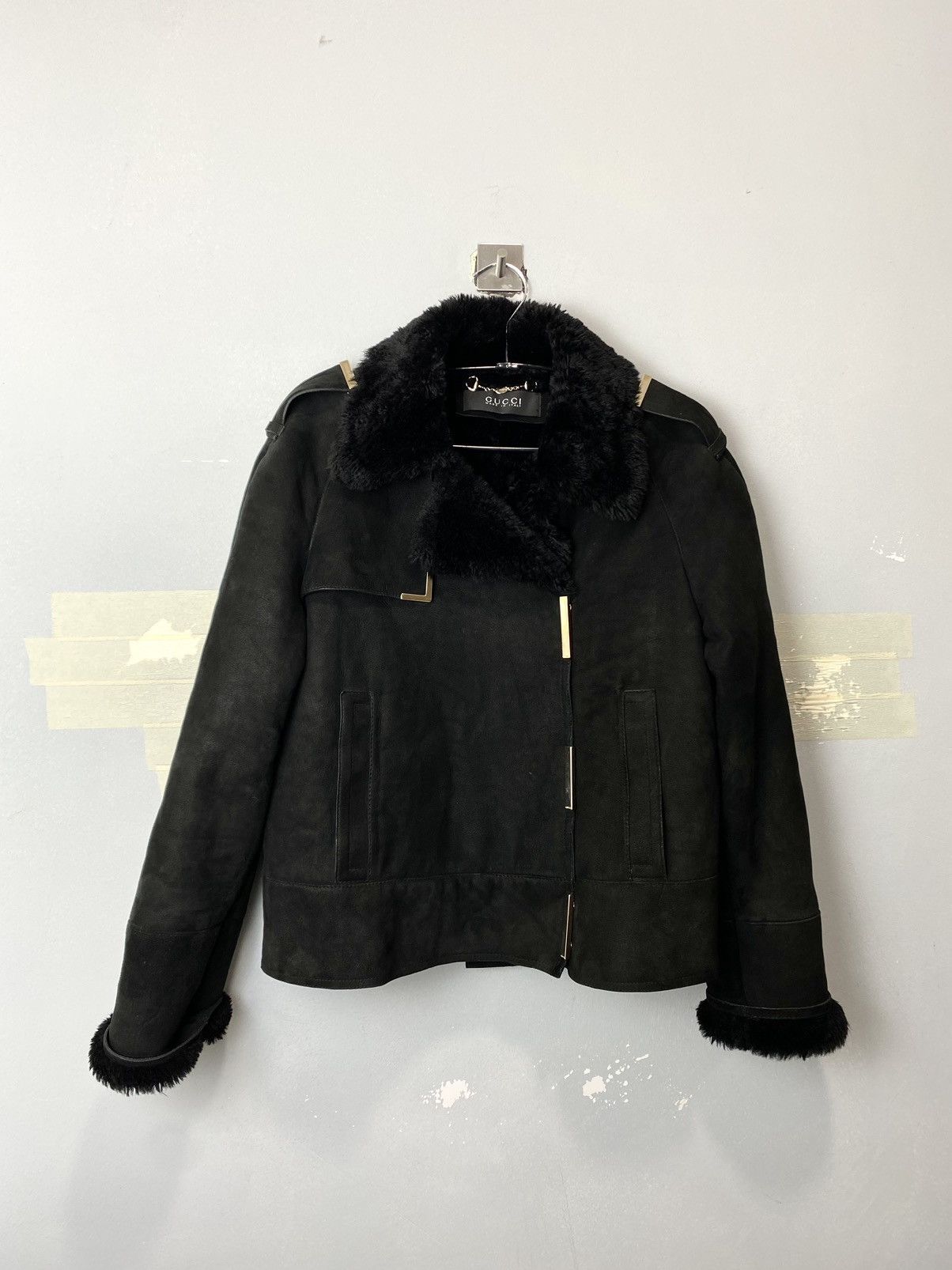Gucci Rare! Vintage Gucci Suede Leather Jacket Fur Shearling Size M / US 6-8 / IT 42-44 - 1 Thumbnail