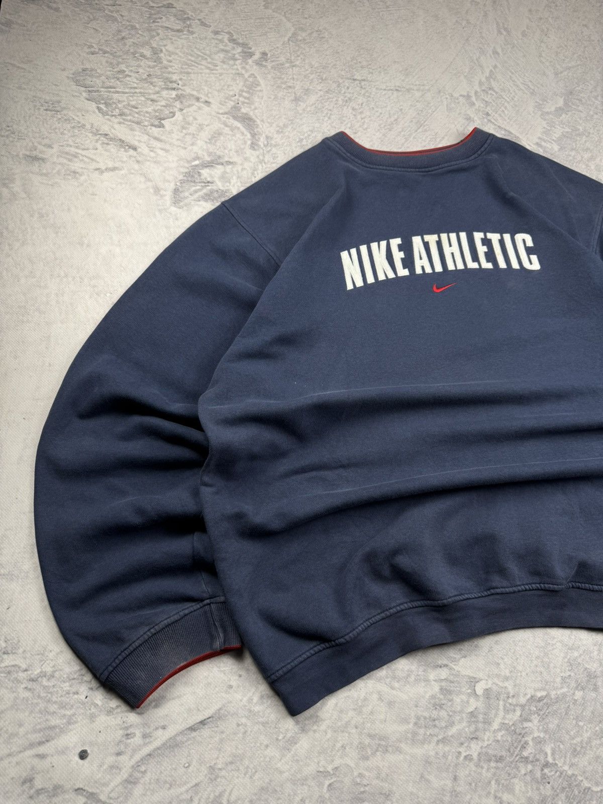 Nike × Vintage NIKE VINTAGE CENTER LOGO OVERSIZE BOXY SWEATSHIRT Size US XL / EU 56 / 4 - 2 Thumbnail