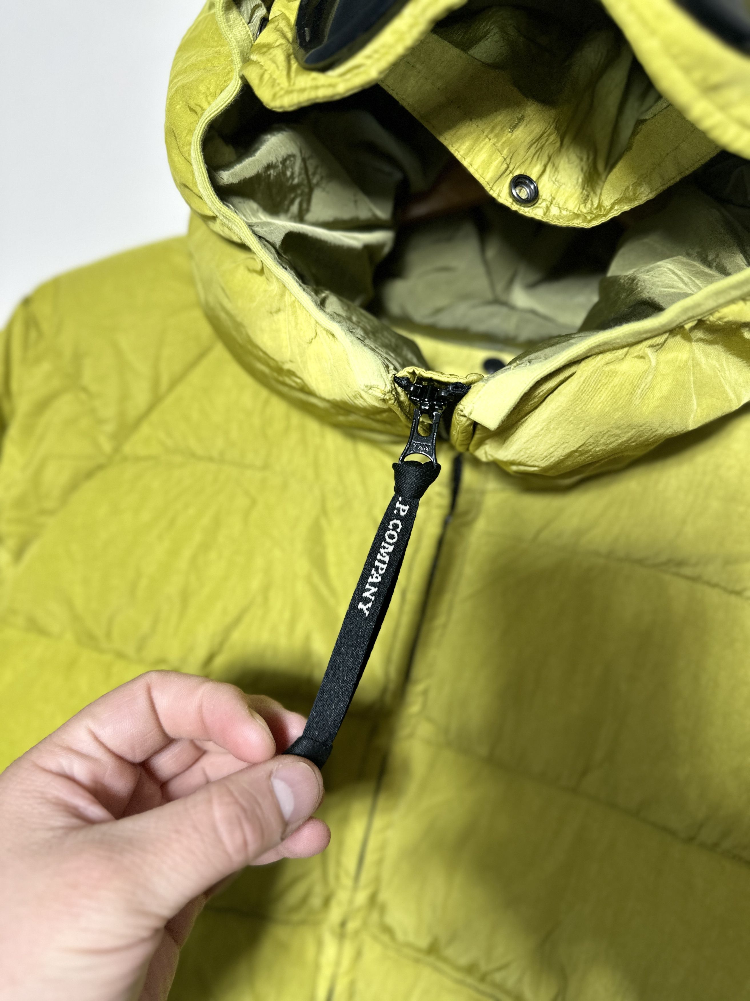 C.P. Company C p company eco chrome r puffer jacket size m Size US M / EU 48-50 / 2 - 7 Thumbnail