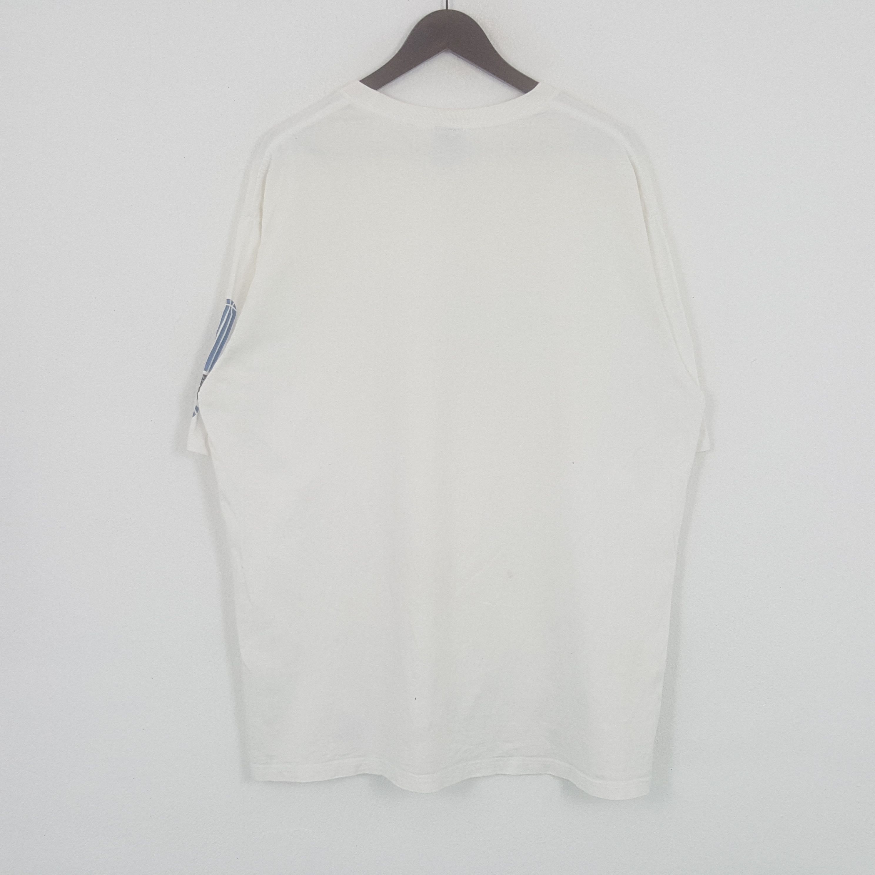 Nike × Vintage Vintage NIKE Magic Orlando Basketball Sonic Style T-shirt Size US XXL / EU 58 / 5 - 3 Thumbnail