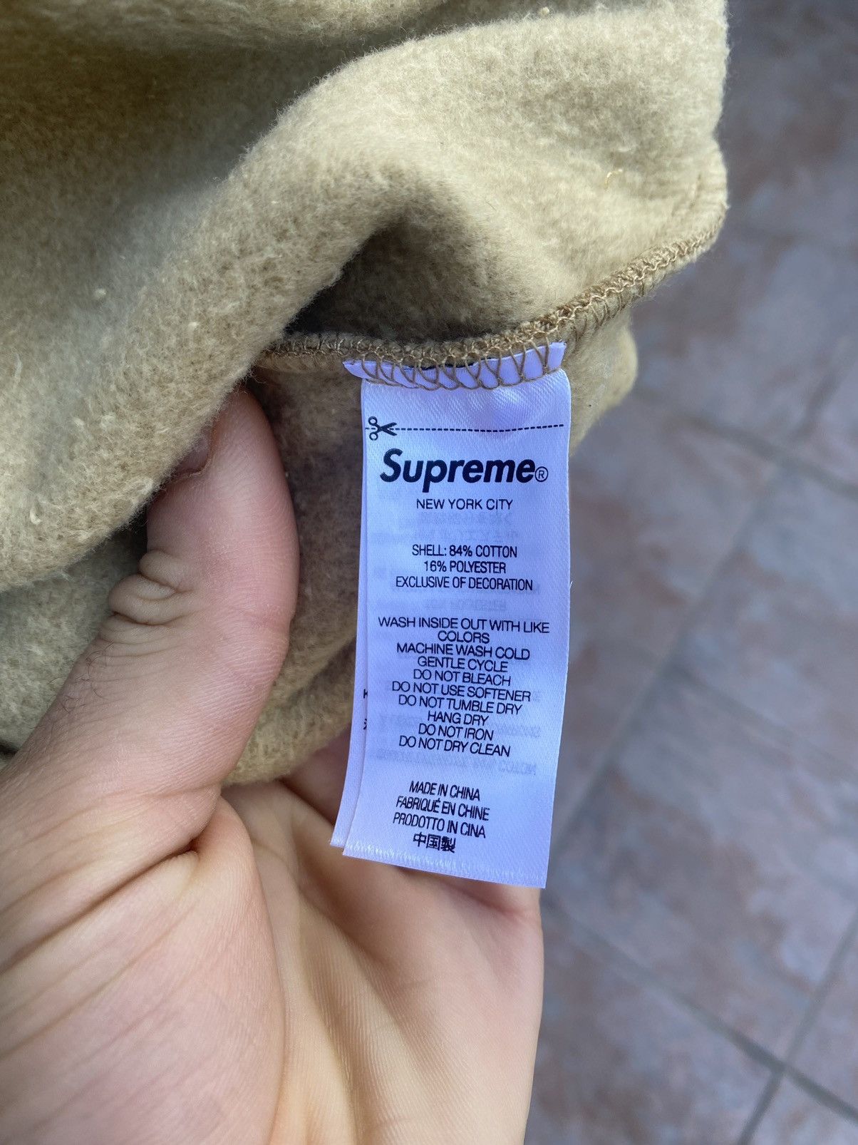 Supreme supreme sweater rhinestone shadow maron cream Size US L / EU 52-54 / 3 - 11 Thumbnail