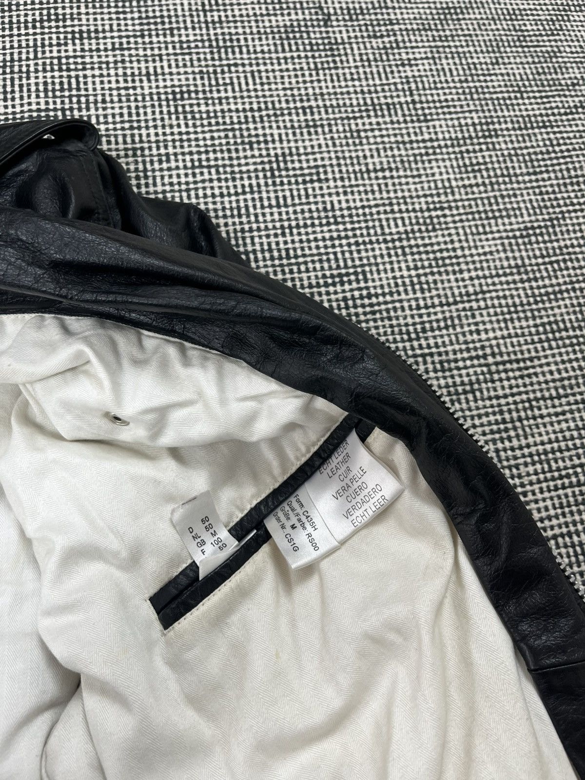 Genuine Leather Leather biker jacket cropped boxy jacket 90s perfecto Size US M / EU 48-50 / 2 - 7 Thumbnail