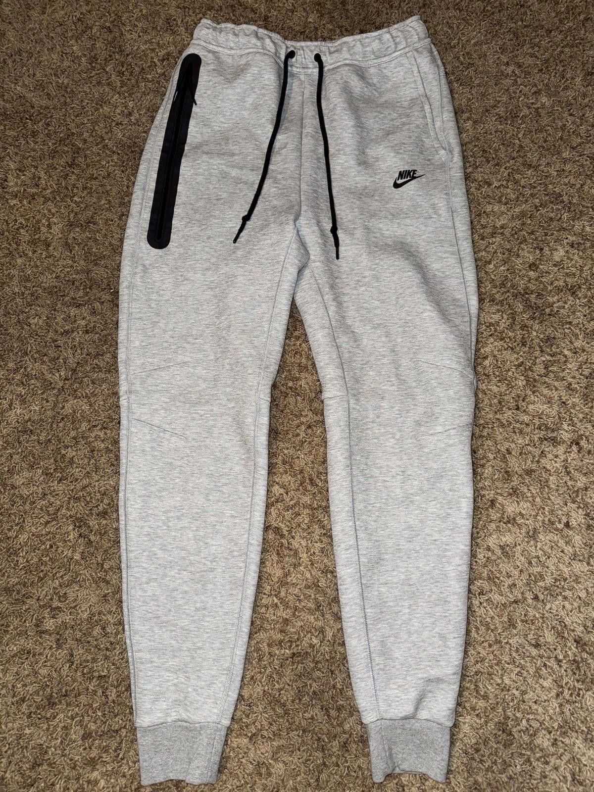 Nike Nike Sportswear Tech Fleece Men's Joggers Sample Size US 34 / EU 50 - 1 Thumbnail