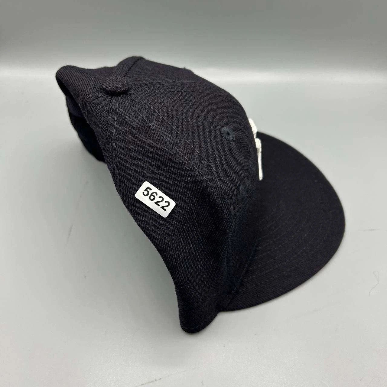 New Era New York Yankees Hat Men 7 5/8 Navy MLB Fitted Cap Wool Size ONE SIZE - 10 Thumbnail