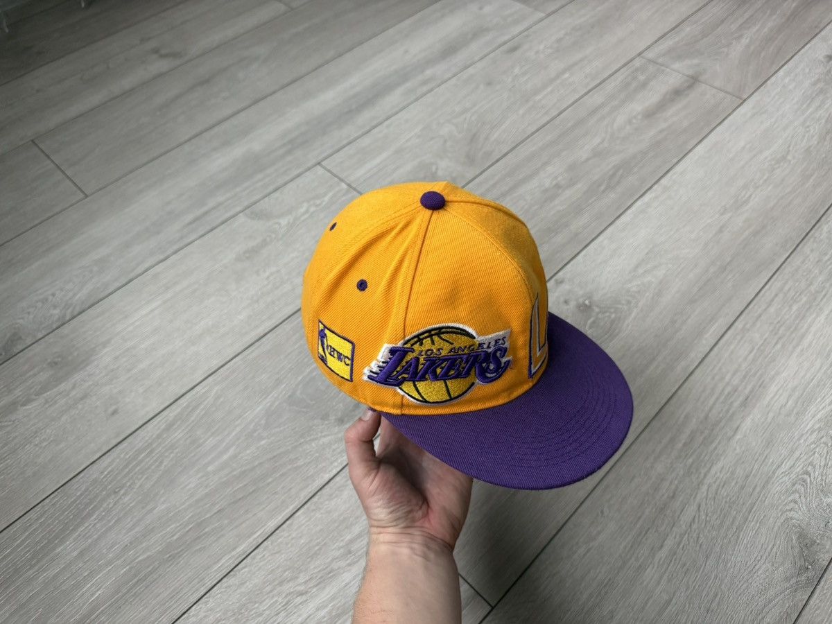 NBA 90s Vintage Lakers Cap Size ONE SIZE - 3 Thumbnail