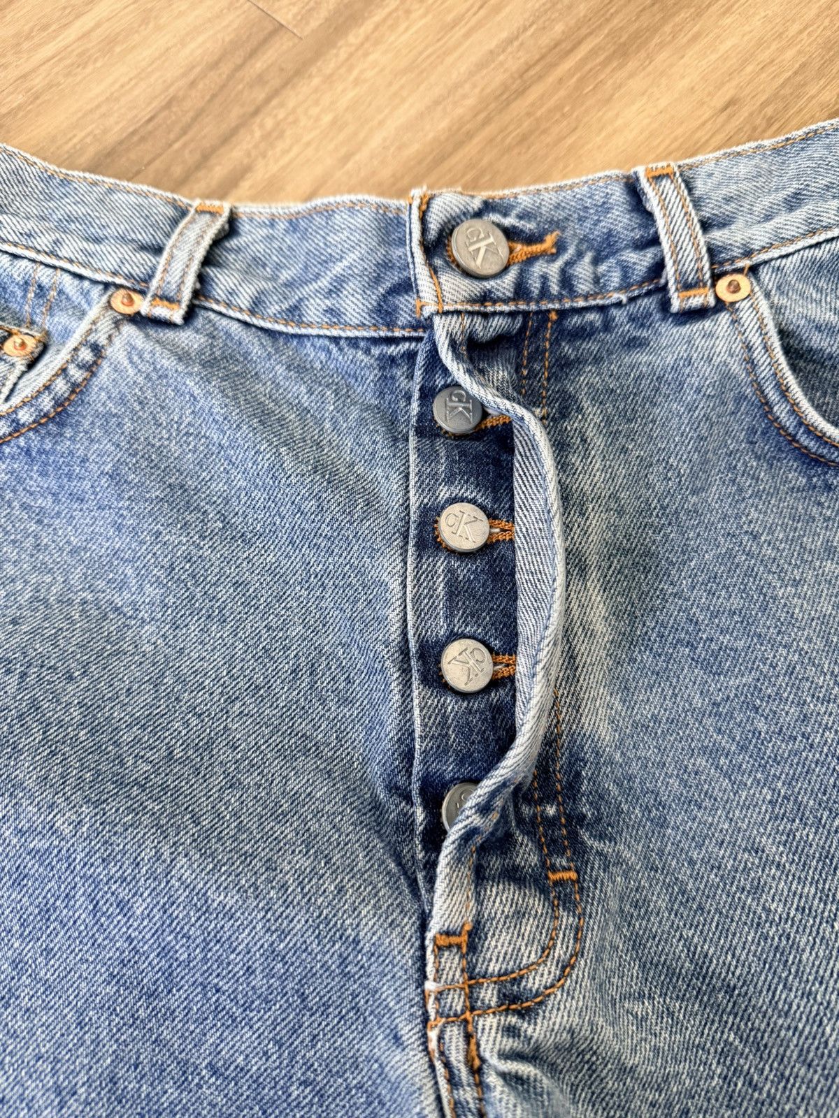 Calvin Klein Vintage 90s Calvin Klein Jean Shorts High Rise Size 11 Size 32" / US 10 / IT 46 - 3 Thumbnail