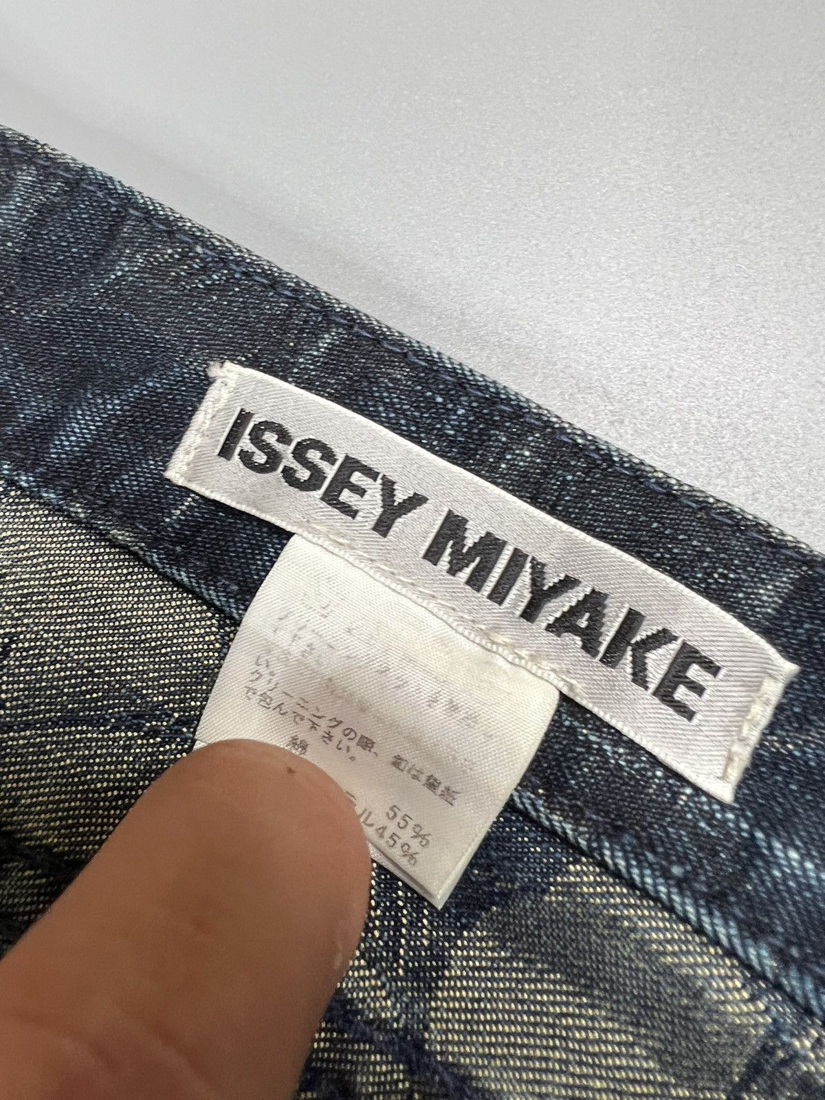 Issey Miyake Issey Miyake F/W 06 Jacquard Weave Floral Jeans Size US 28 / EU 44 - 15 Thumbnail
