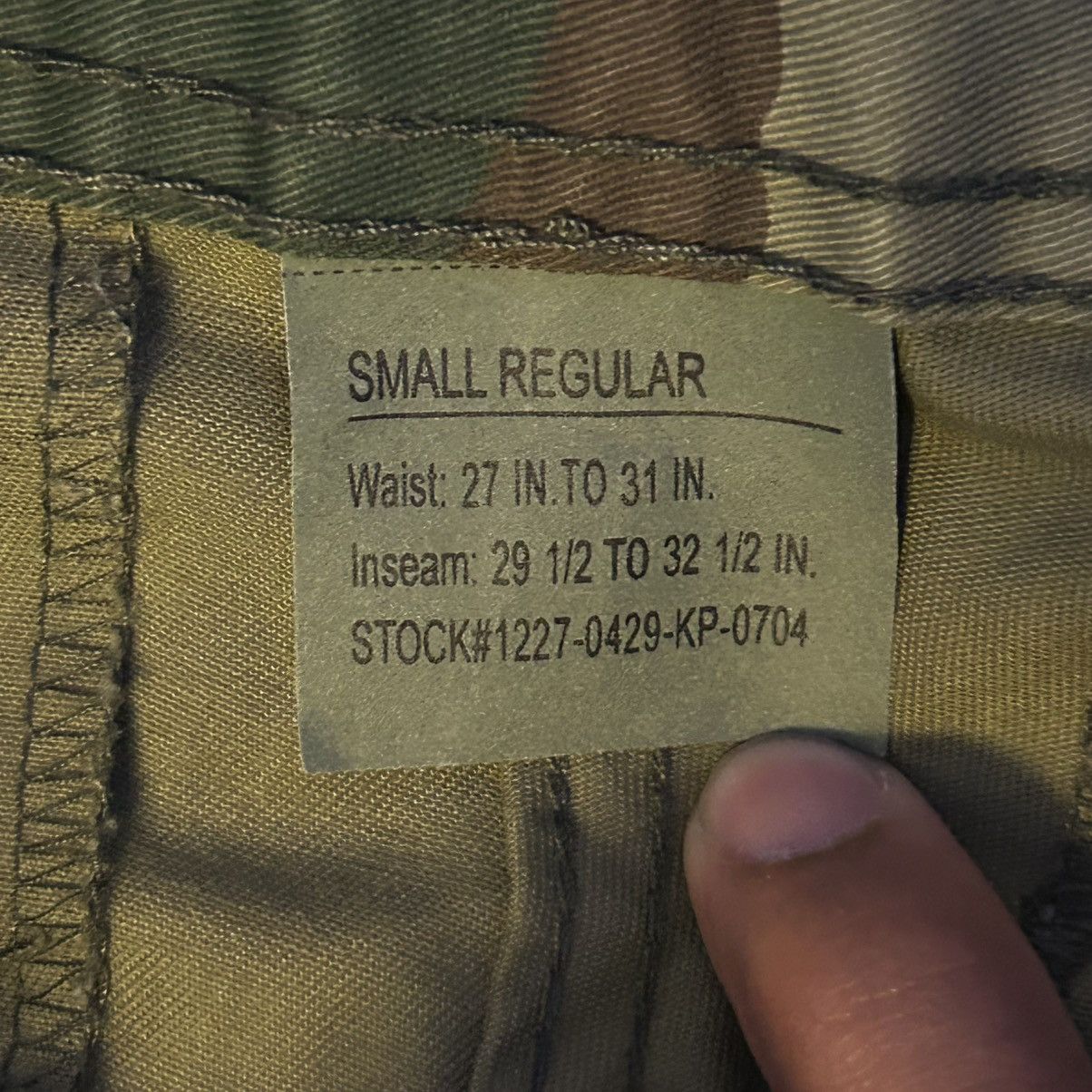 The GV Gallery The GV Gallery Raspberry Hills Camo Cargo Pants Size US 30 / EU 46 - 3 Thumbnail