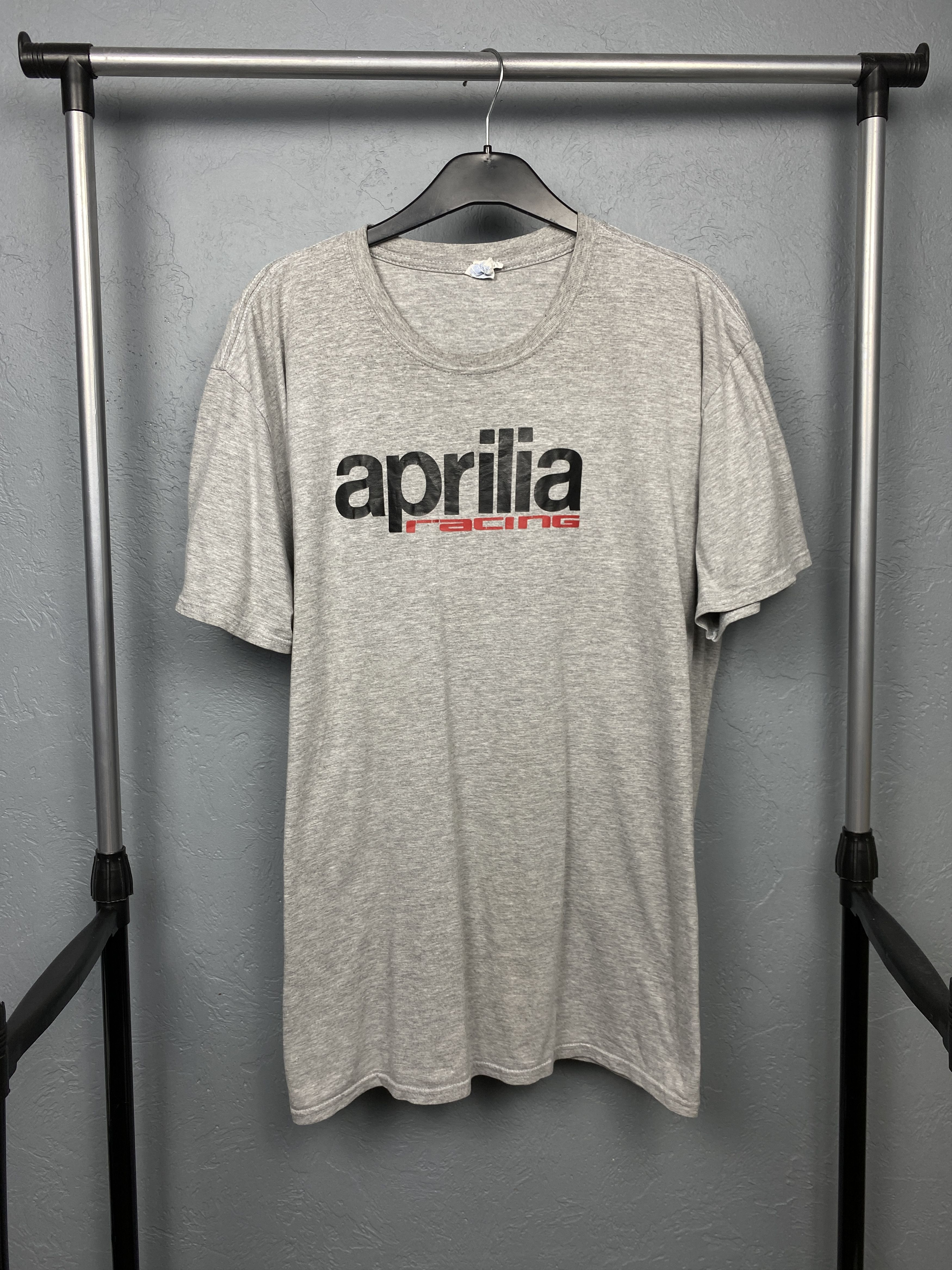 Vintage Aprilia Racing Team Vintage Mens T-Shirt Size US XXL / EU 58 / 5 - 1 Thumbnail