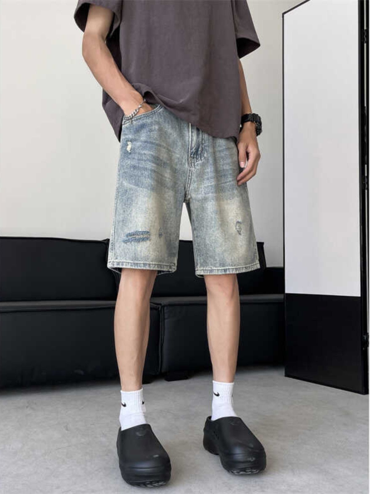 Japanese Brand × Jean Retro straight cut hole loose denim shorts Size US 32 / EU 48 - 3 Thumbnail