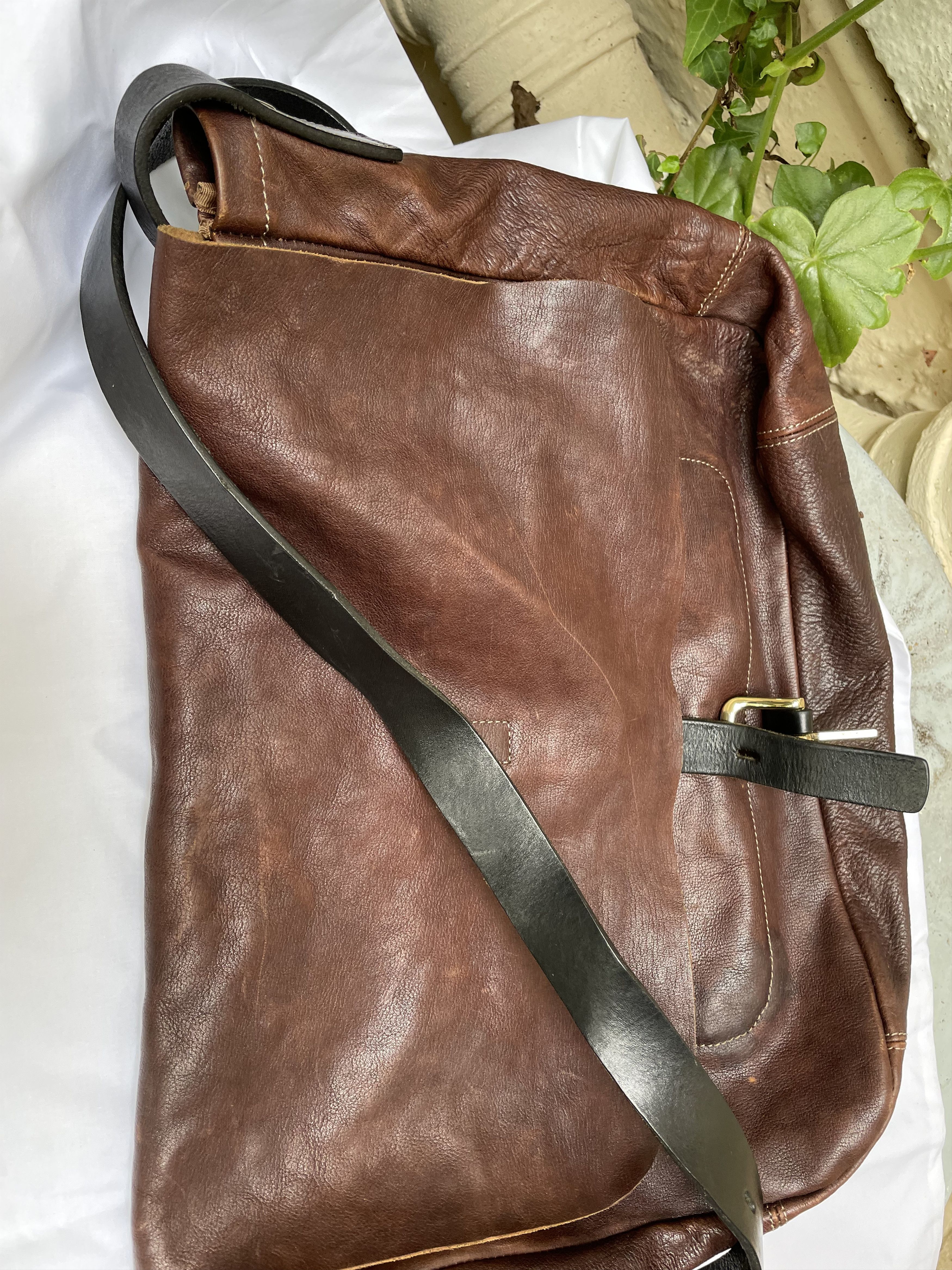 Ally Capellino Men's large leather crossbody satchel bag Size ONE SIZE - 5 Thumbnail