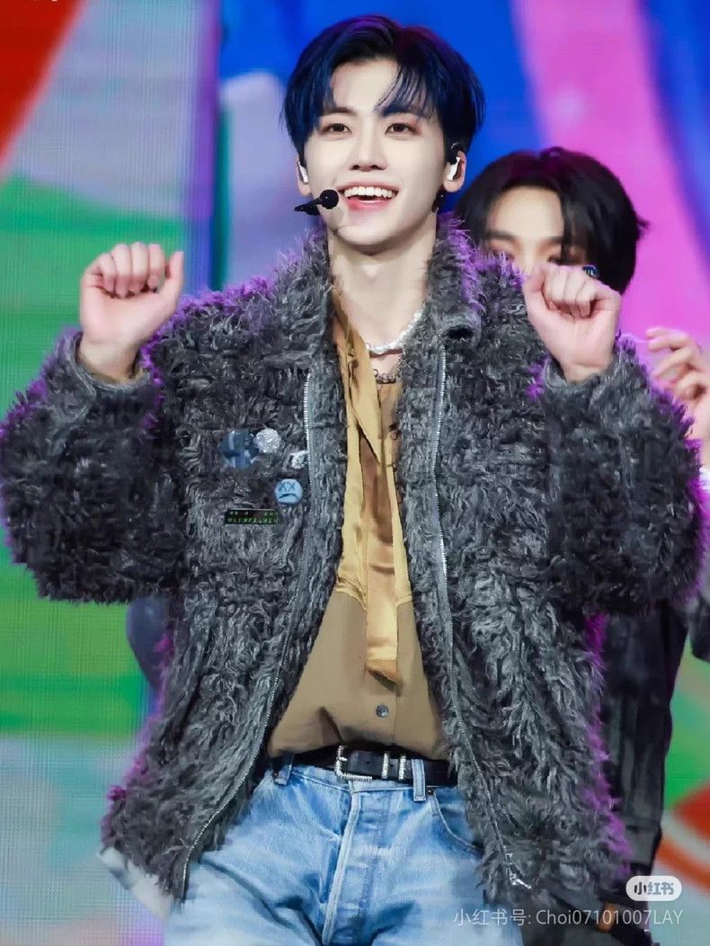 Song For The Mute Song For The Mute Unisex Rhinestone Badge Fleece Jacket Size US S / EU 44-46 / 1 - 6 Thumbnail