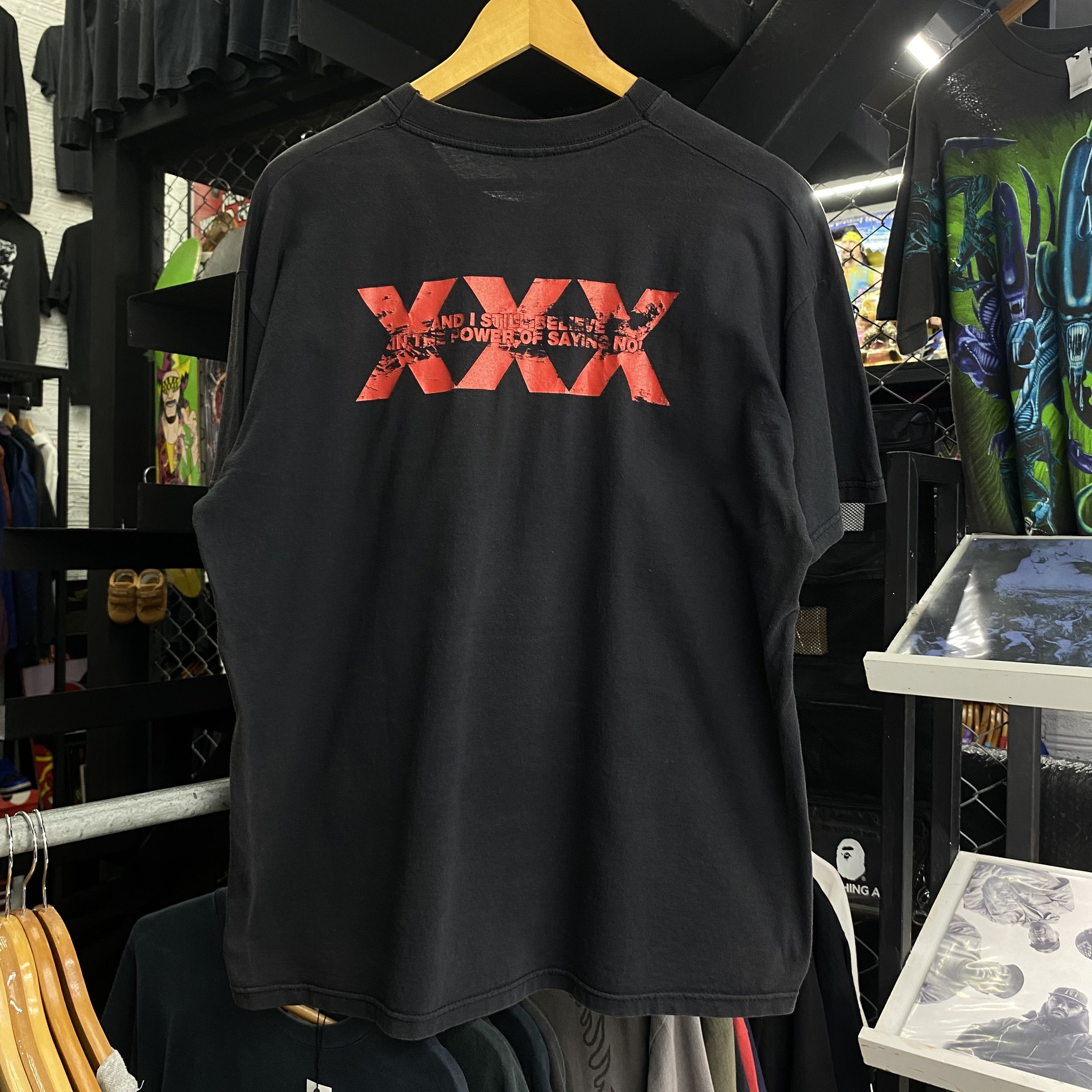 Band Tees OVER MY DEAD BODY Straight Edge Hardcore Size US XL / EU 56 / 4 - 5 Thumbnail