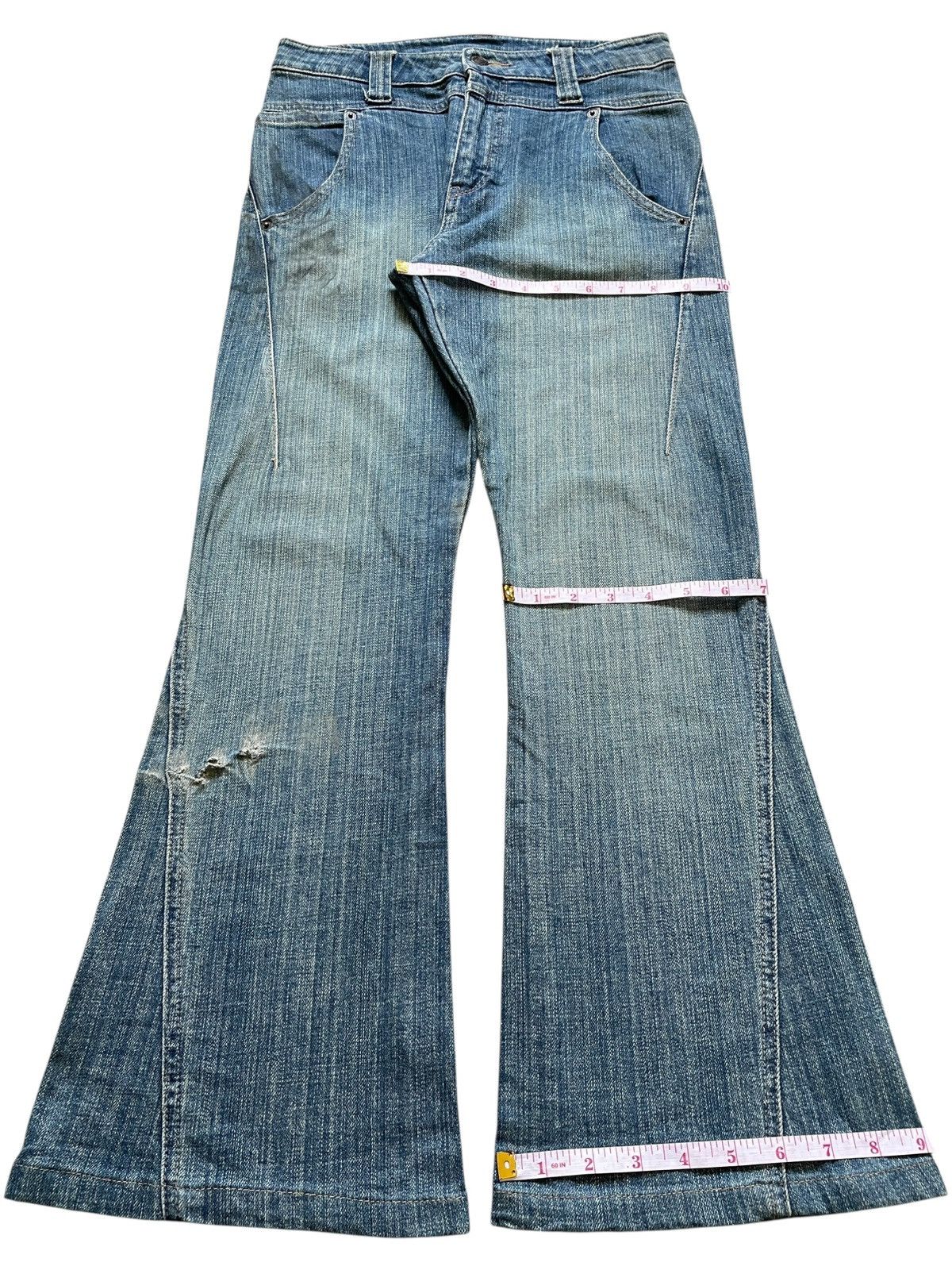 Japanese Brand Vintage Japanese Brand Distressed Flare Bell Bottom Jeans Size 28" / US 6 / IT 42 - 14 Thumbnail
