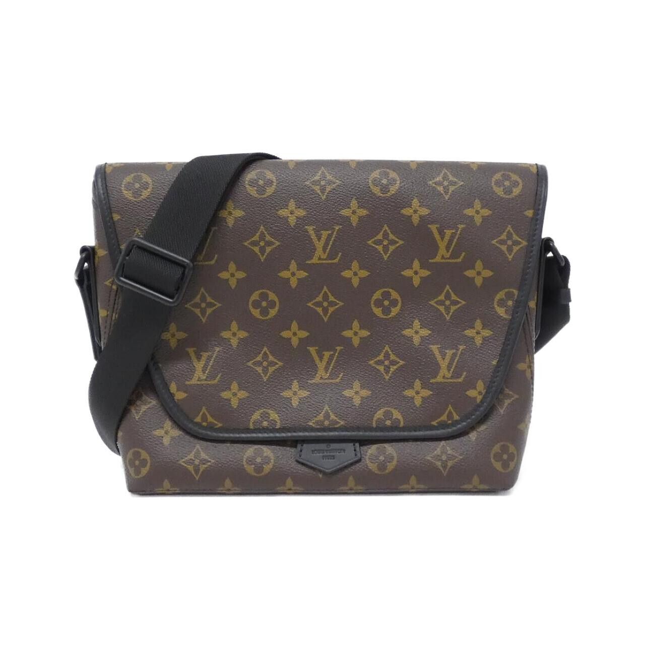 Louis Vuitton Louis Vuitton Louis Vuitton Magnetic Messenger Monogram Macassar Shoulder Bag Textile Shoulder Bag M45557 DUTY FREE for USA Size ONE SIZE - 1 Thumbnail