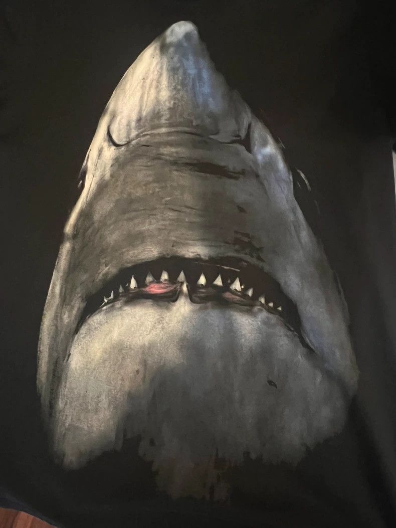 Givenchy Givenchy Shark Short Sleeve Yellow Gold Size M 2506-Nextarr Size US M / EU 48-50 / 2 - 7 Thumbnail