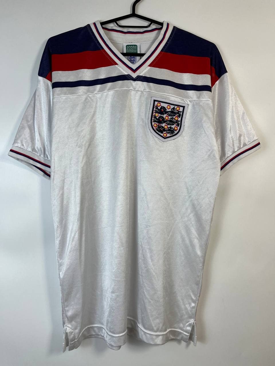Gear for Sports ENGLAND 1980/1983 HOME FOOTBALL SHIRT SCORE DRAW JERSEY Sz M Size US M / EU 48-50 / 2 - 1 Thumbnail