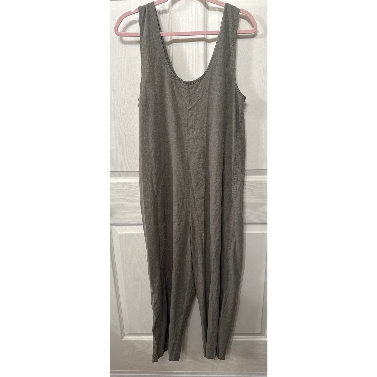 Marine Layer Marine Layer Sydney Beach Hemp Jumpsuit in Shadow, M Size 28" / US 6 / IT 42 - 9 Thumbnail