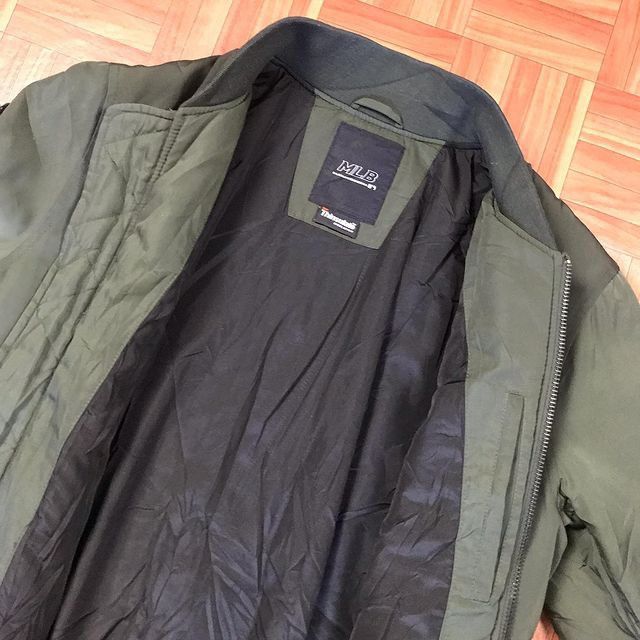MLB × New York Yankees MLB NEWYORK YANKEES BOMBER VARSITY JACKET Size US XL / EU 56 / 4 - 7 Thumbnail