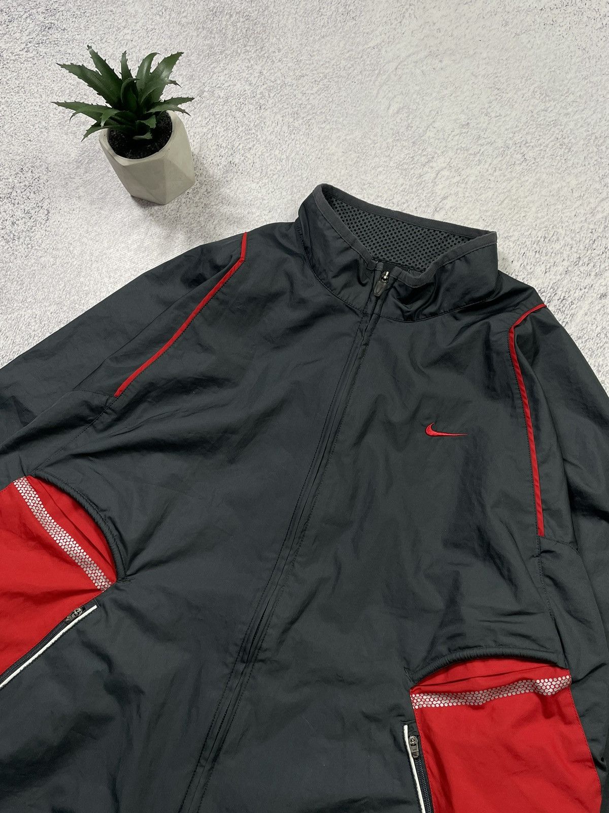 Nike × Vintage Vintage Nike Nylon Drill Y2K Training Jacket Size US XL / EU 56 / 4 - 6 Thumbnail