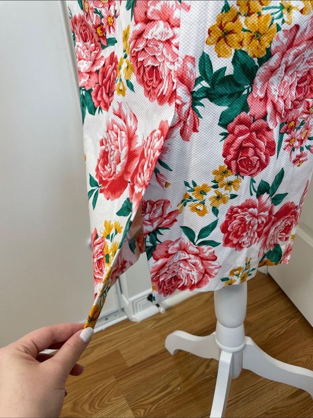 Asos NWT ASOS Maternity Wiggle Floral Midi Dress 6 Size M / US 6-8 / IT 42-44 - 10 Thumbnail