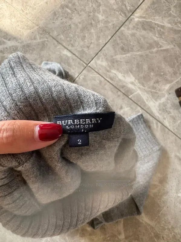 Burberry Burberry Gray Wool Blend Women's Knit Sweater. Size S / US 4 / IT 40 - 8 Thumbnail