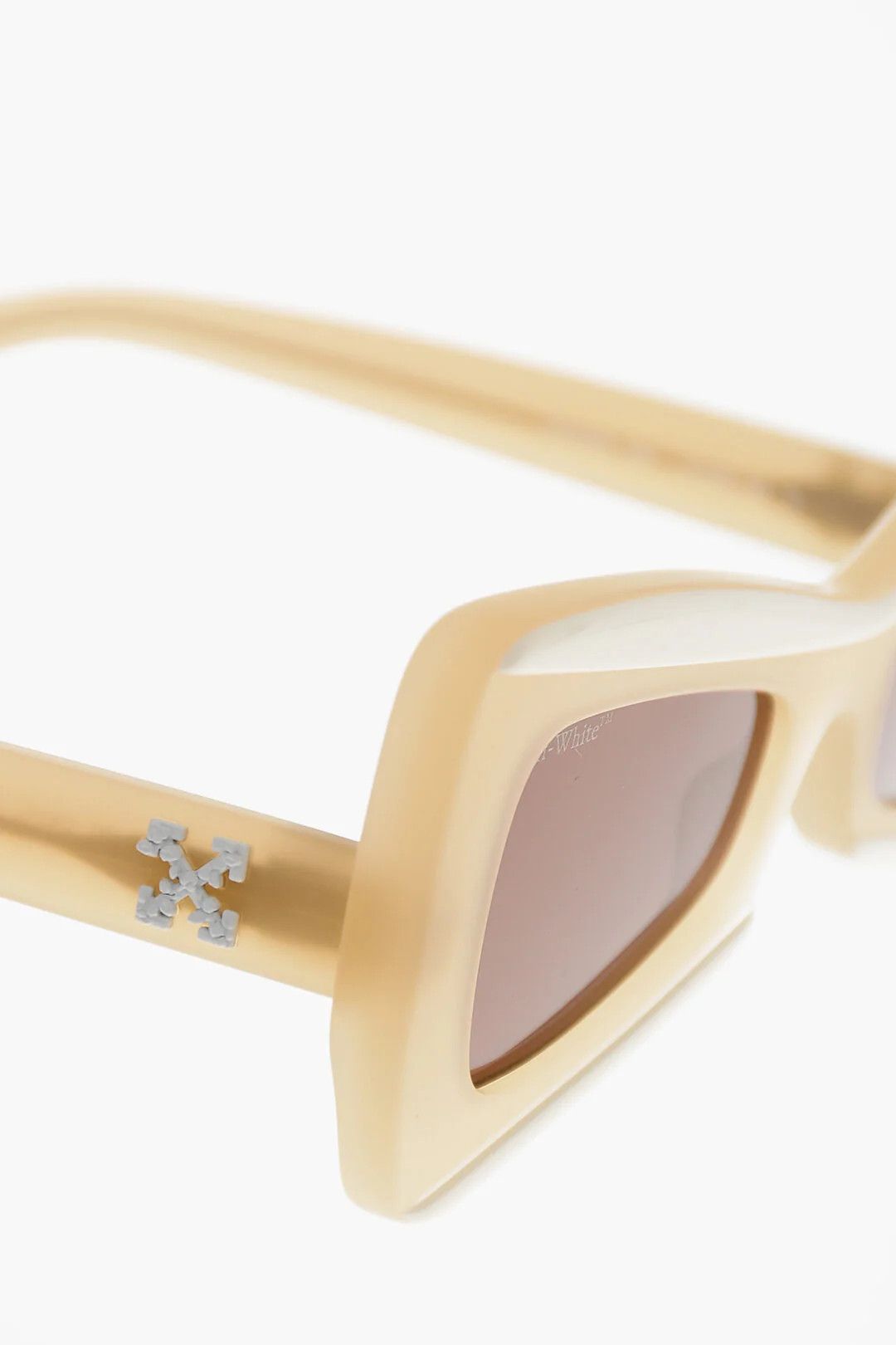 Off-White og1mm0426 Size: OS / Two-Tone Butterfly Sunglasses in Beige Size ONE SIZE - 4 Thumbnail