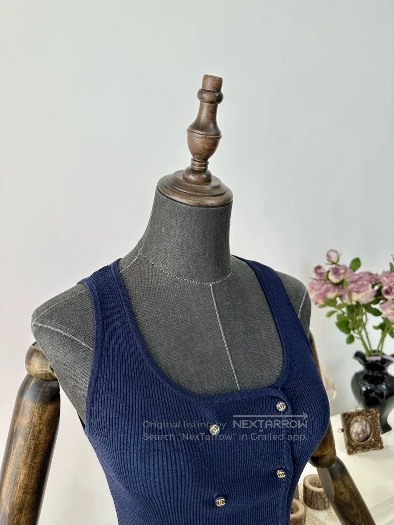 Chanel Chanel Knitted double-breasted vest Size XS / US 0-2 / IT 36-38 - 5 Thumbnail