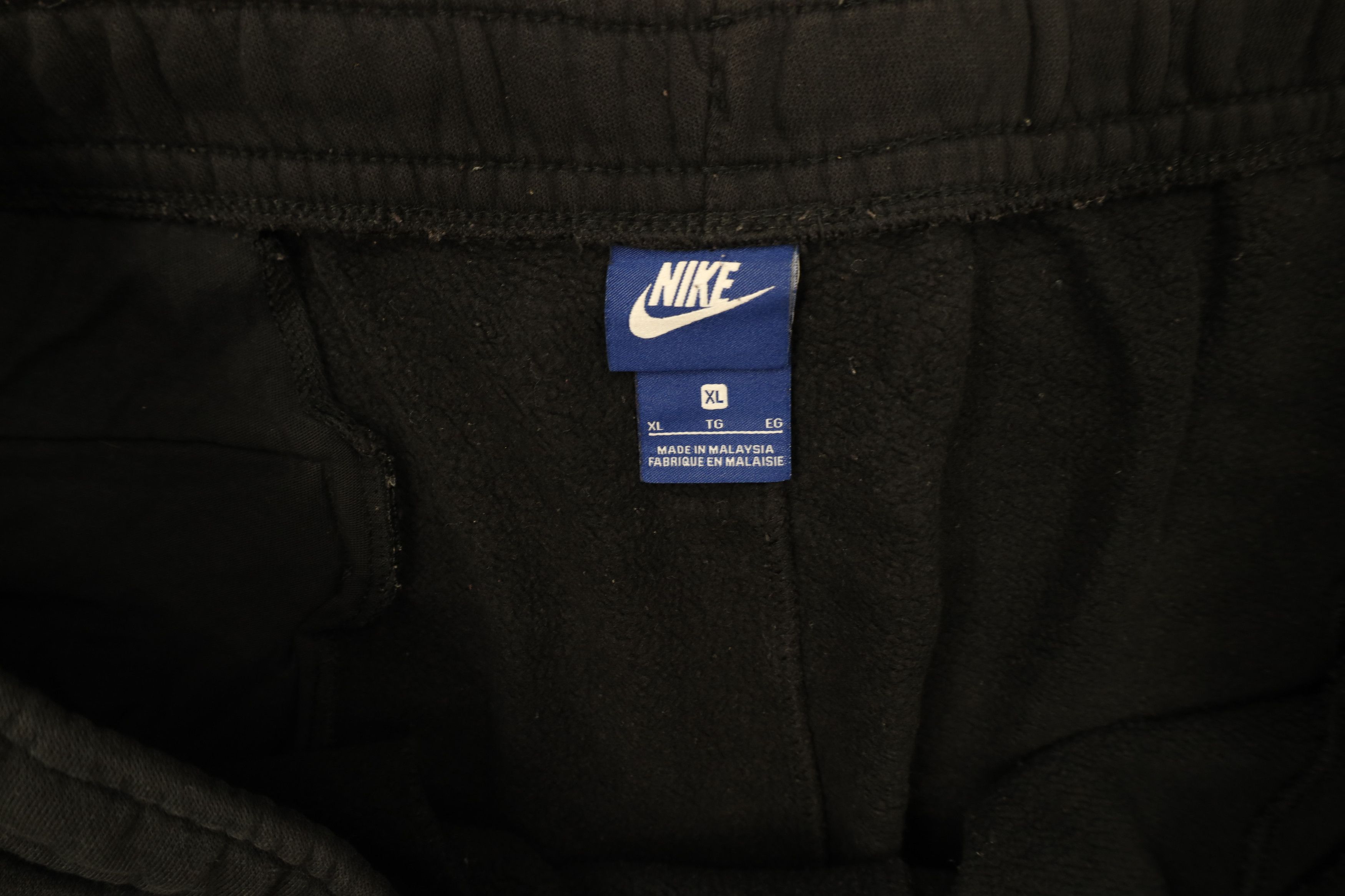 Nike × Vintage Vintage Y2K Nike Spell Out Custom Cut Off Sweatpants Shorts Size US 36 / EU 52 - 10 Thumbnail
